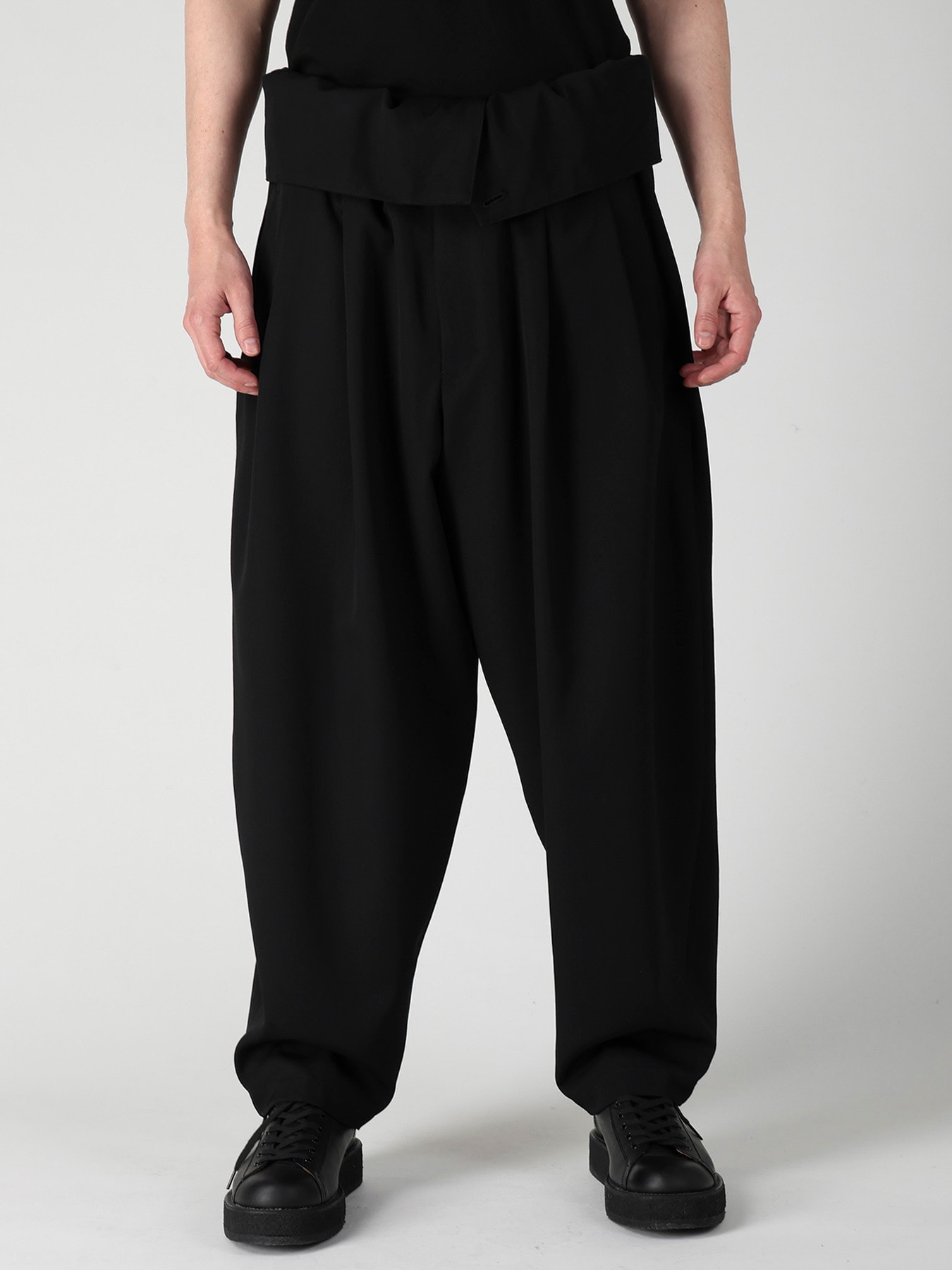 WOOL GABARDINE HIGH WAIST TUCK PANTS