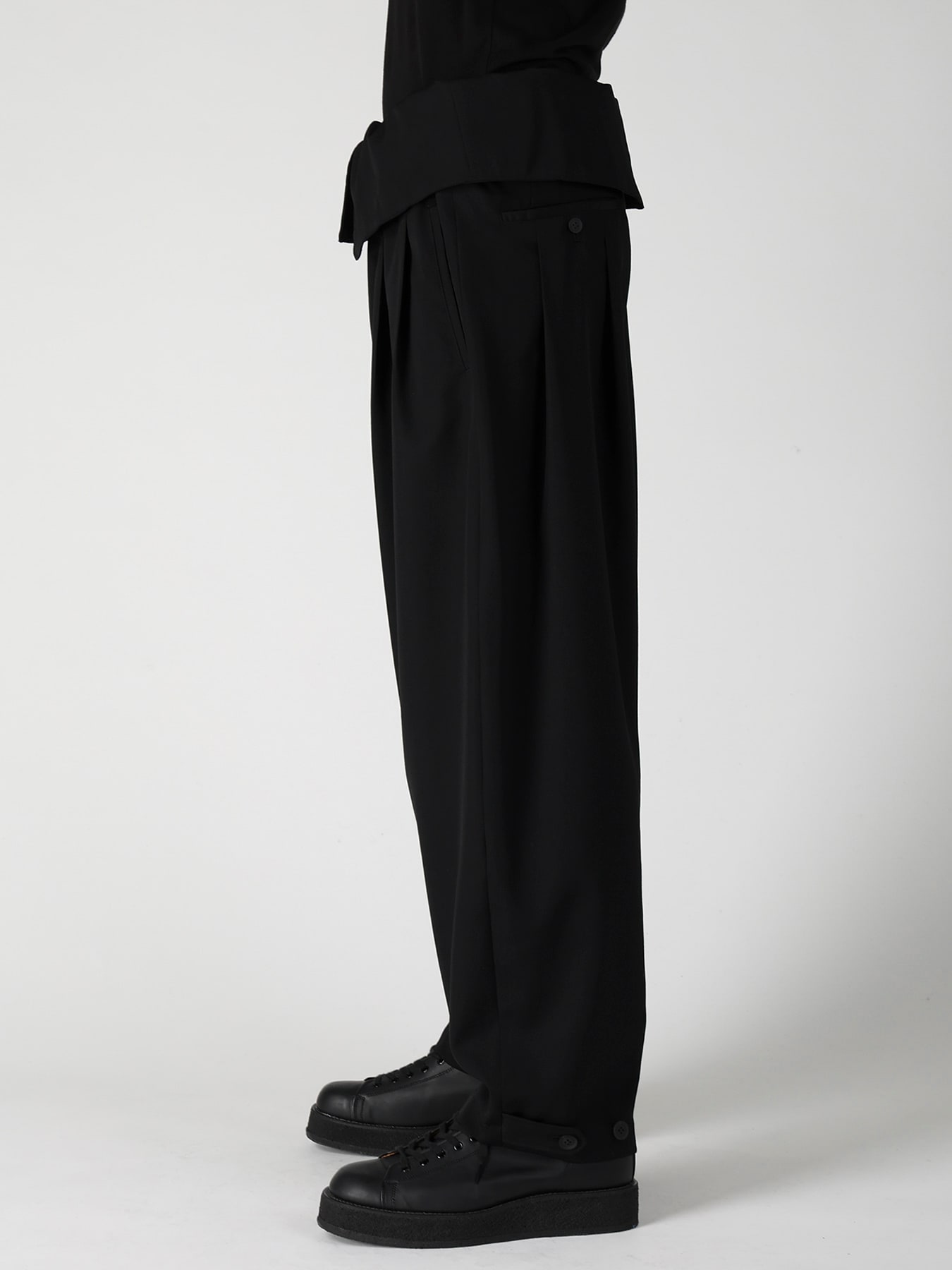 WOOL GABARDINE HIGH WAIST TUCK PANTS