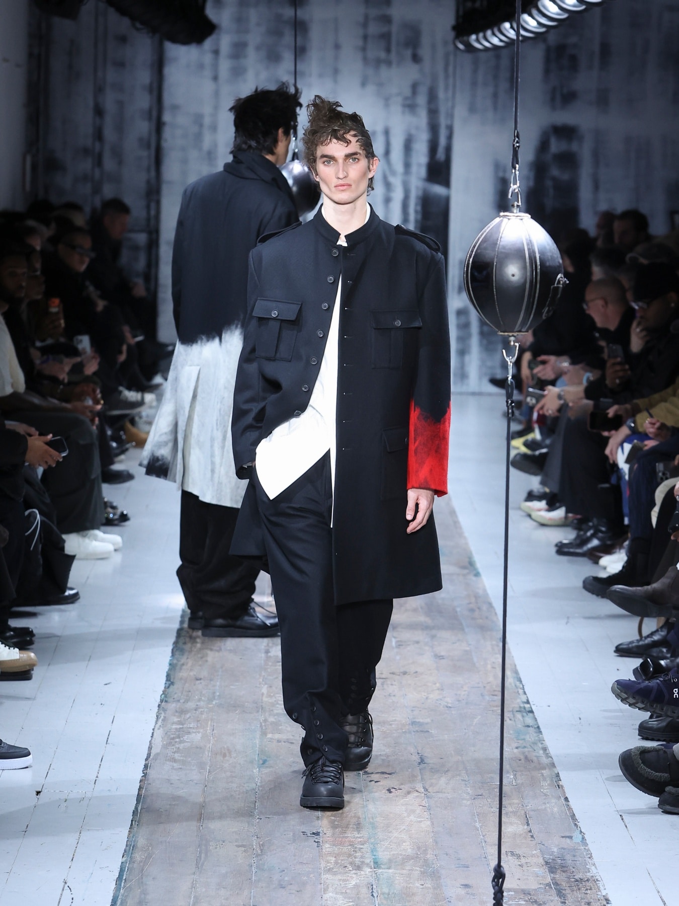 NEEDLE PUNCHED FLANNEL HEM SLIT BUTTON PANTS