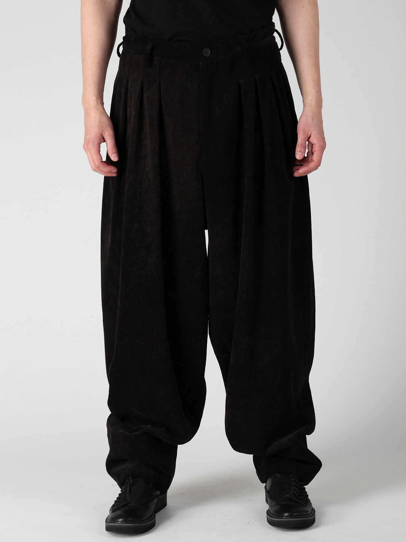 C/RY CORDUROY PIGMENT WASH STACKED HEM PANTS