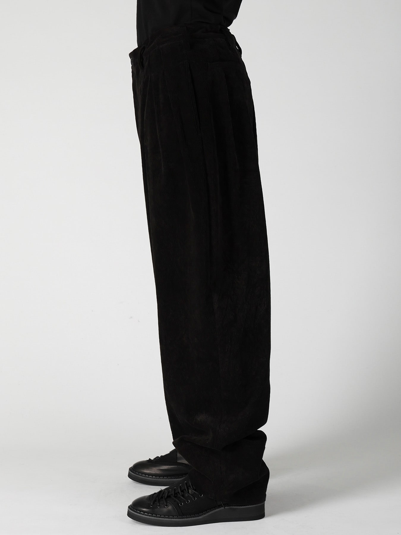 C/RY CORDUROY PIGMENT WASH STACKED HEM PANTS