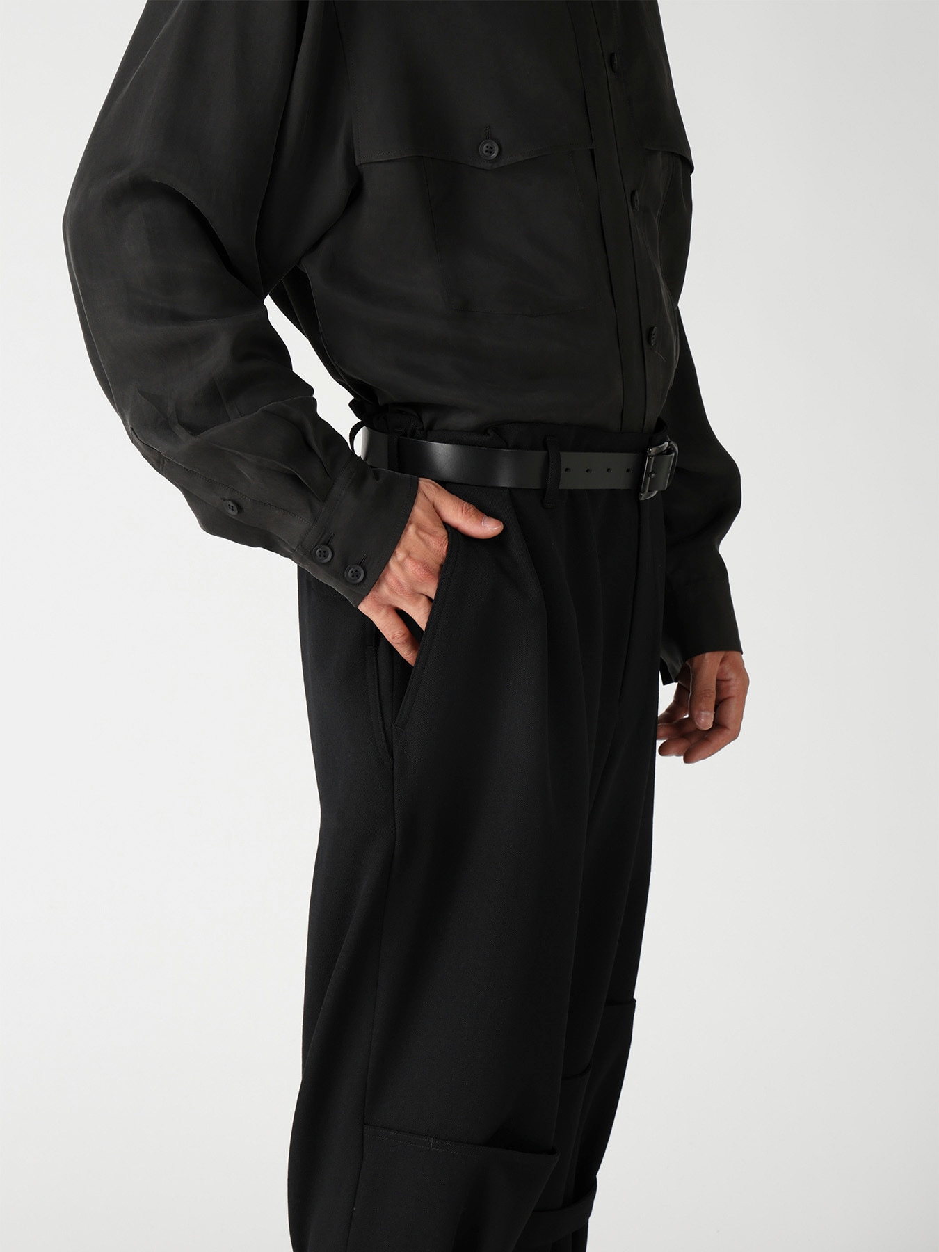 ARMY GABARDINE HEM BELT PANTS