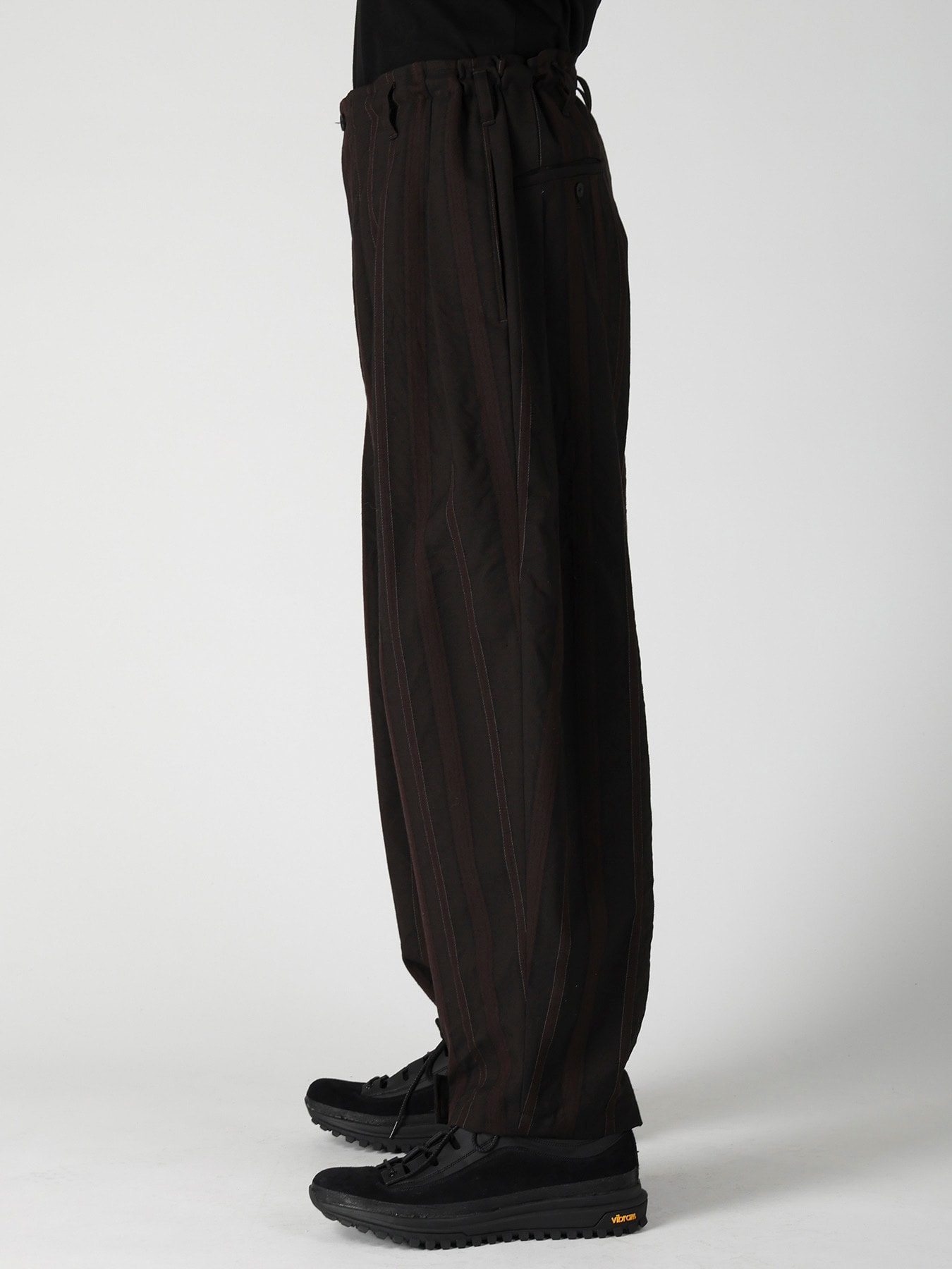 WOOL SATIN ST STRIPE WIDE TUCK PANTS