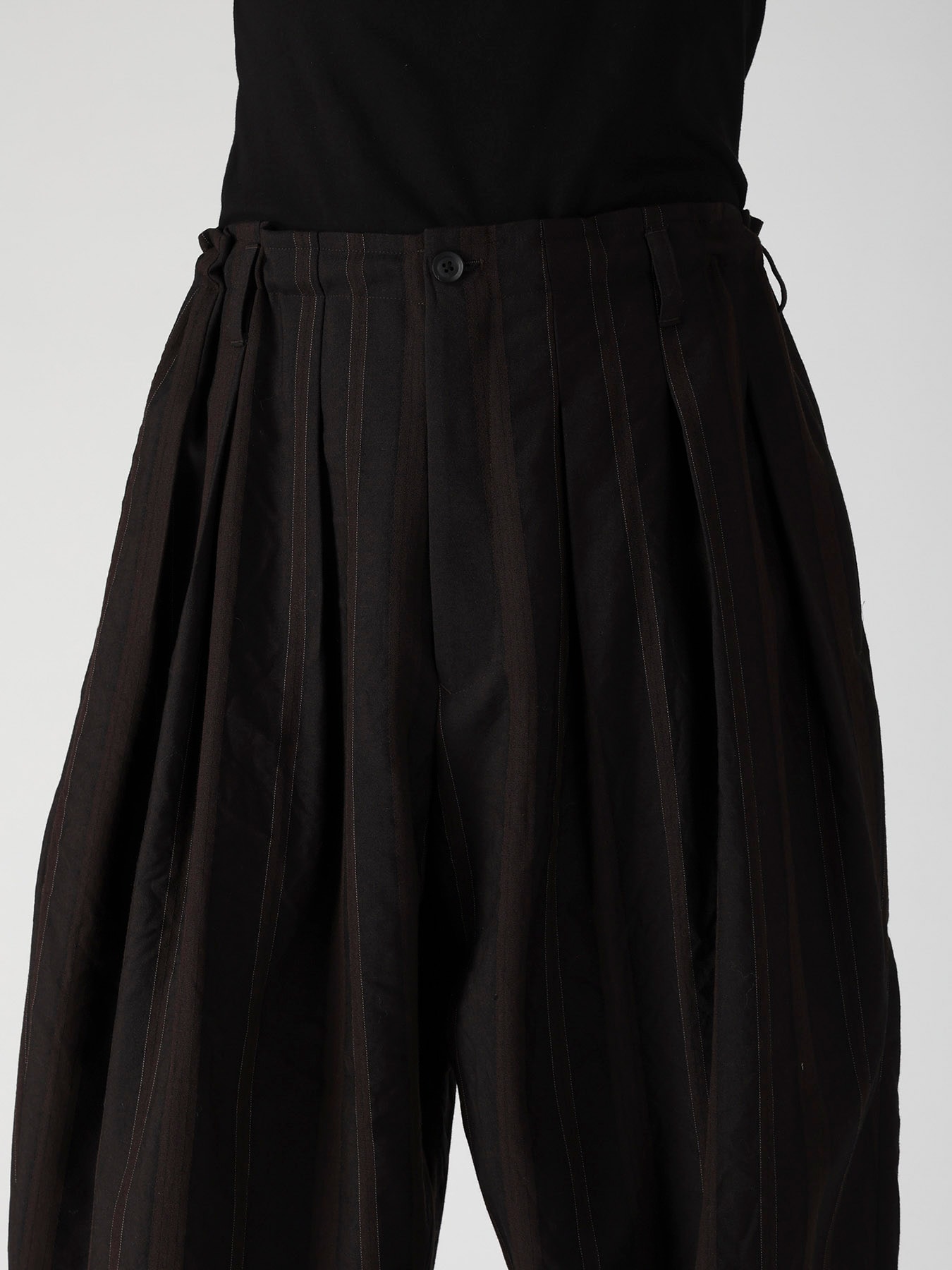 WOOL SATIN ST STRIPE WIDE TUCK PANTS
