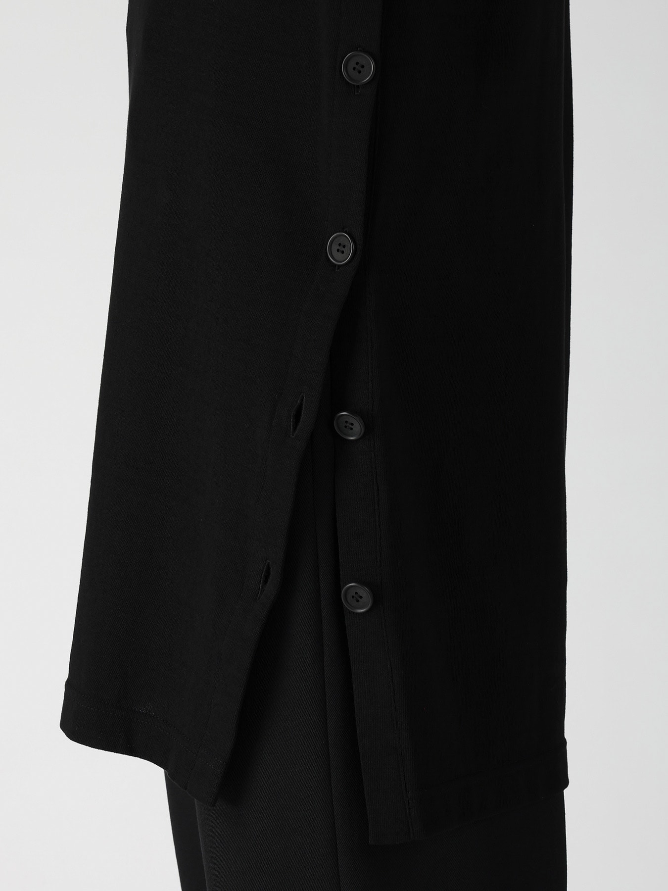 14.5 SINGLE JERSEY  SIDE SLIT HIGH NECK PO