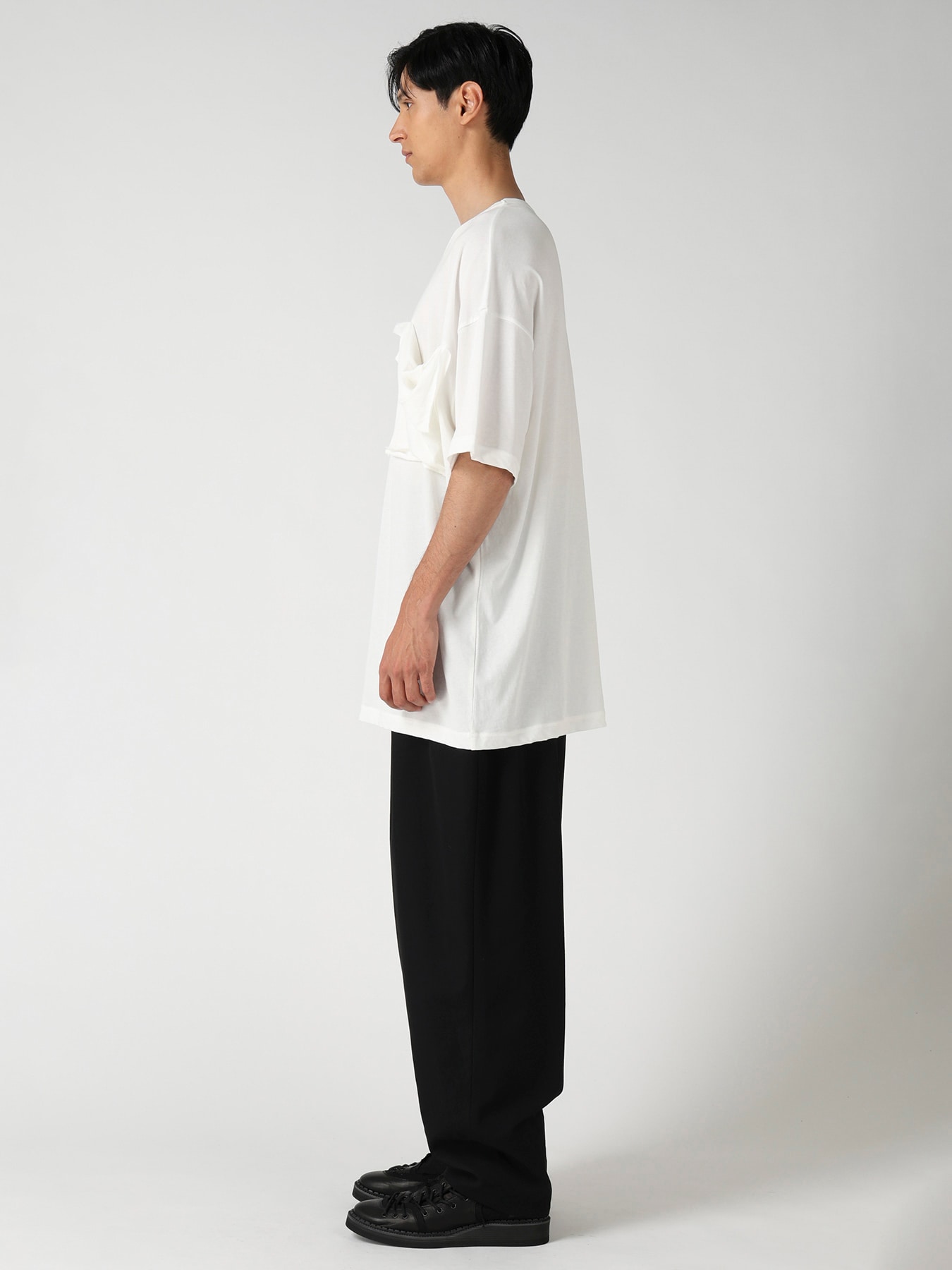 HARD TWISTED SINGLE JERSEY  POCKET HEM SLIT SHORT SLEEVE T