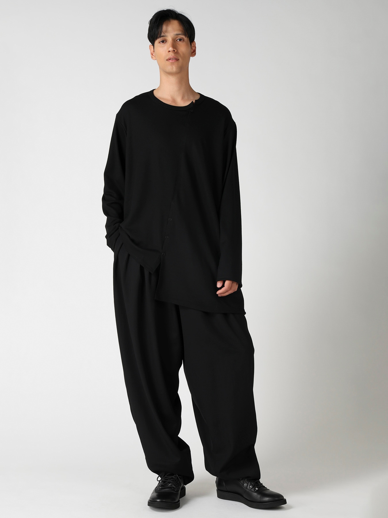 MILLED SINGLE JERSEY RE DIAGONAL PANEL LING SLEEVE(FREE SIZE Black