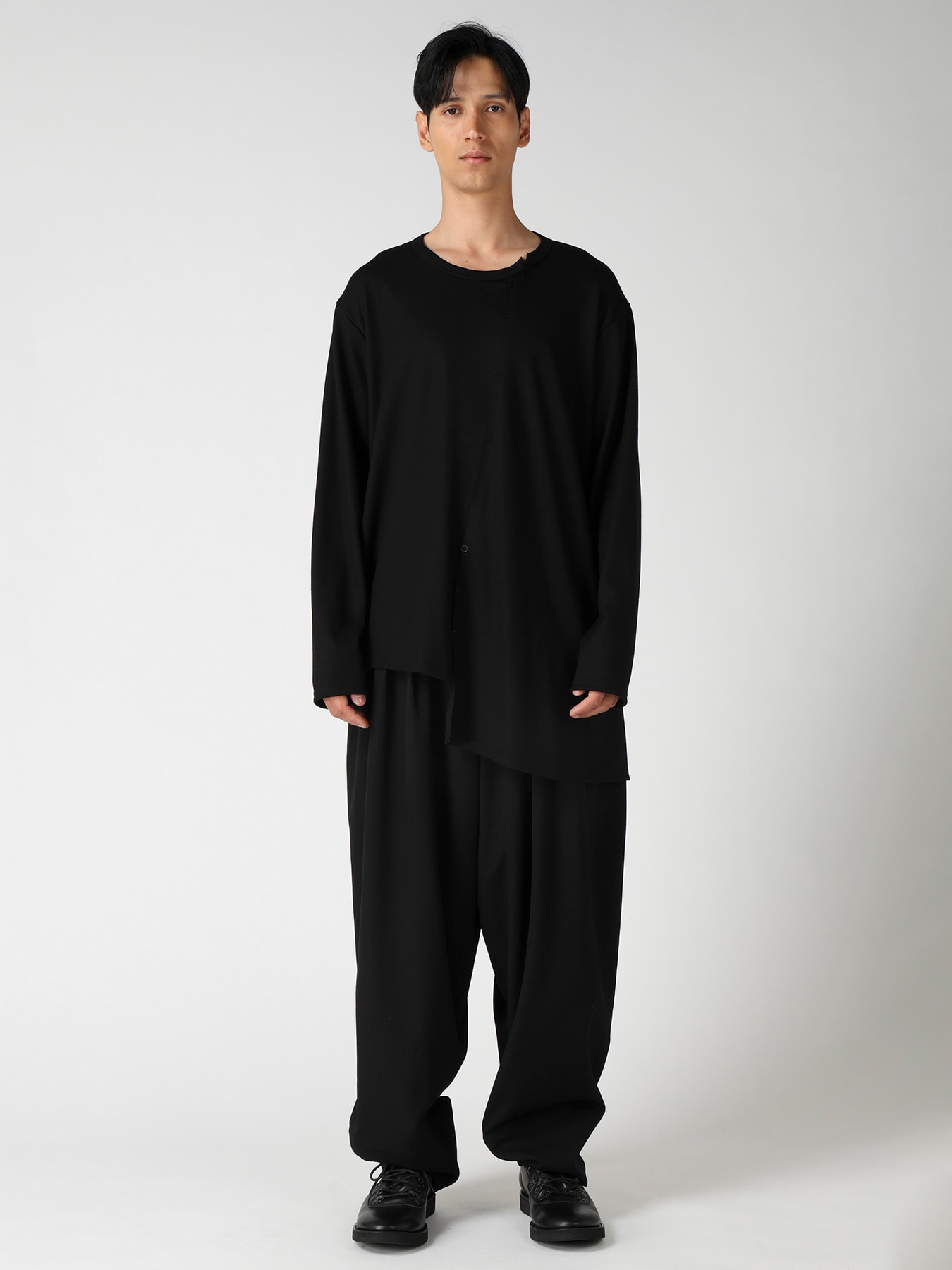 MILLED SINGLE JERSEY RE DIAGONAL PANEL LING SLEEVE(FREE SIZE Black