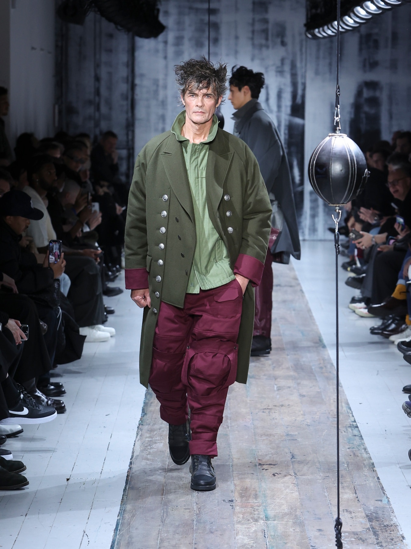 SLUB SATIN PADDED YOKE BLOUSON
