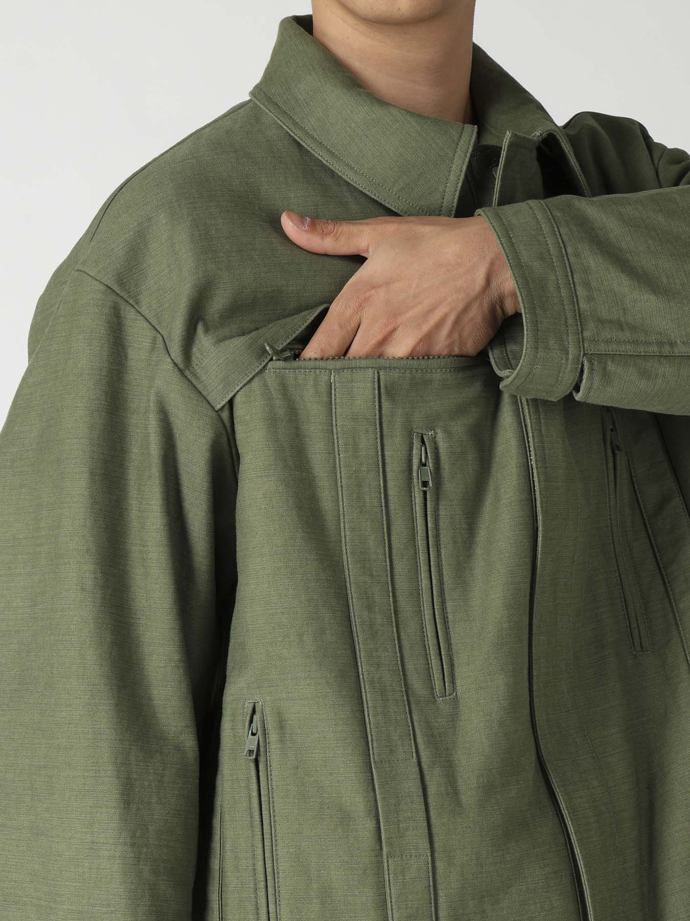 SLUB SATIN PADDED YOKE BLOUSON