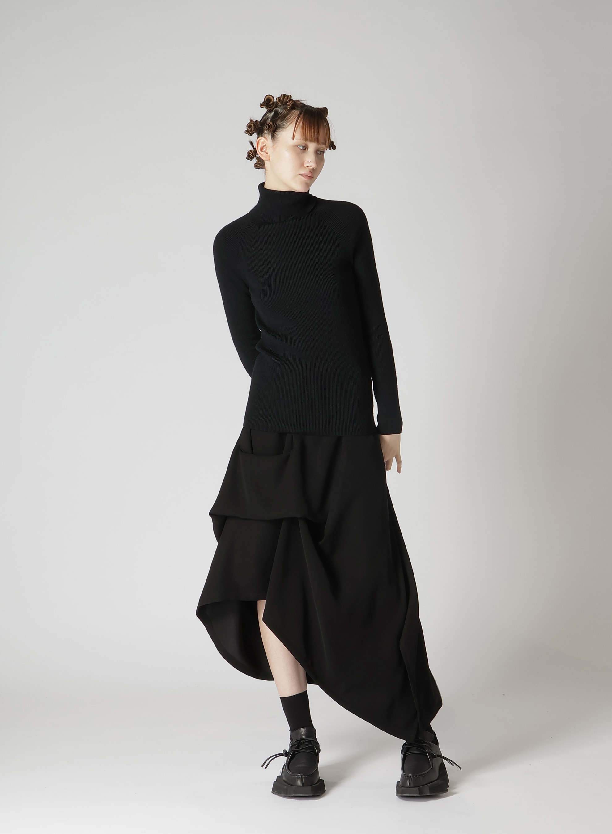 STANDARD WOOL PLAIN SIDE STITCH WASHABLE SHORT TURTLE NECK KNIT