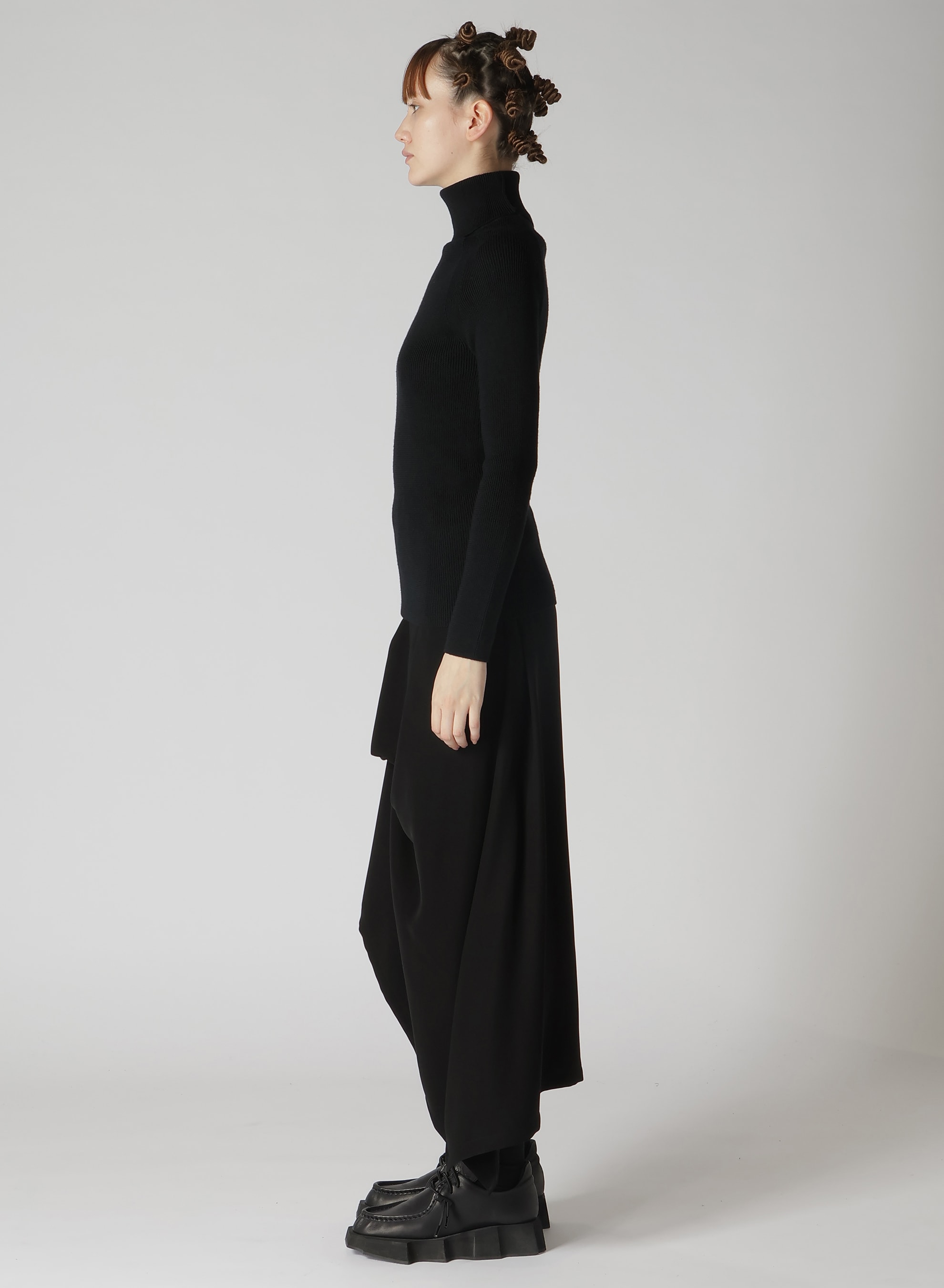 STANDARD WOOL PLAIN SIDE STITCH WASHABLE SHORT TURTLE NECK KNIT