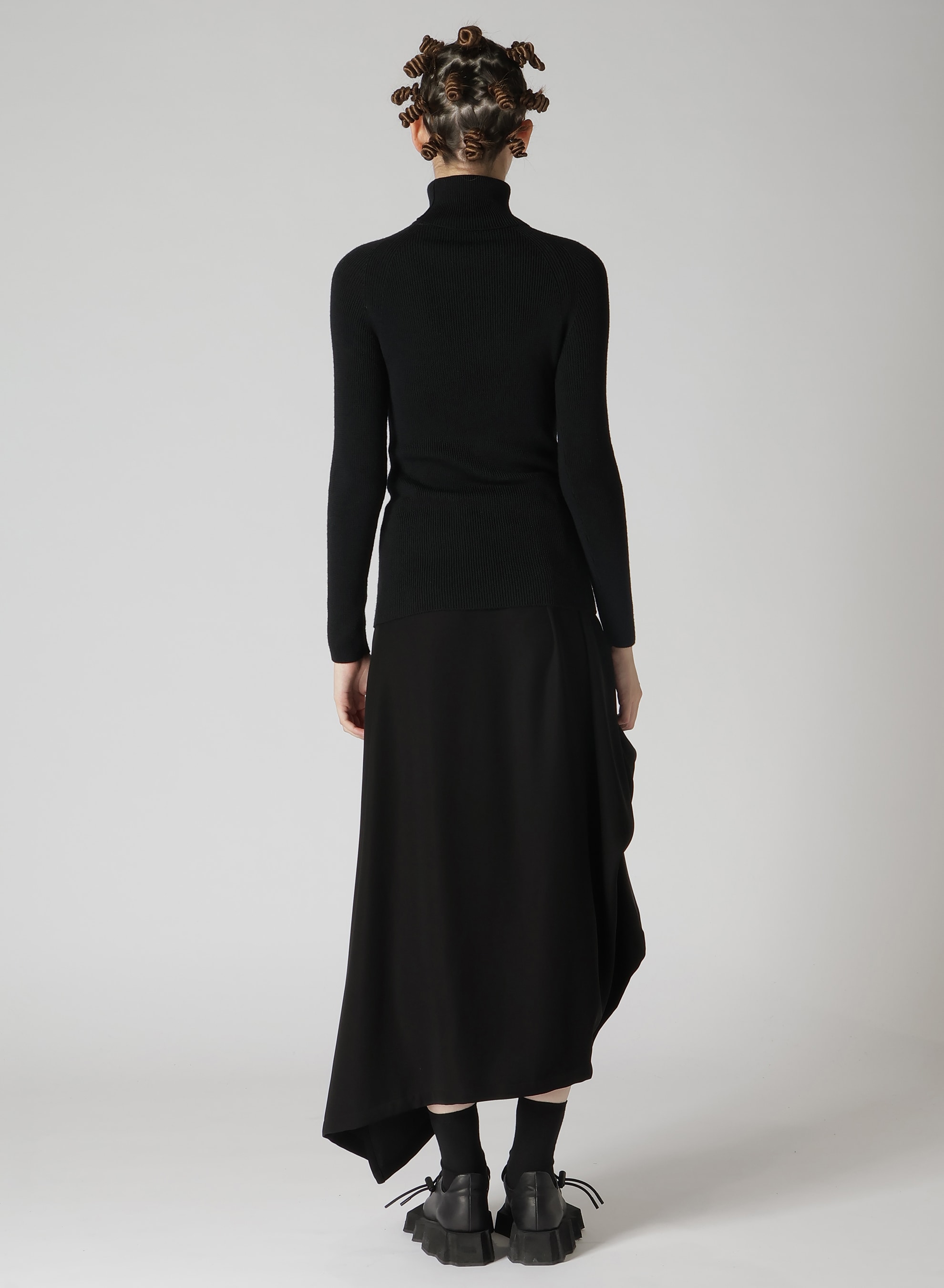 STANDARD WOOL PLAIN SIDE STITCH WASHABLE SHORT TURTLE NECK KNIT