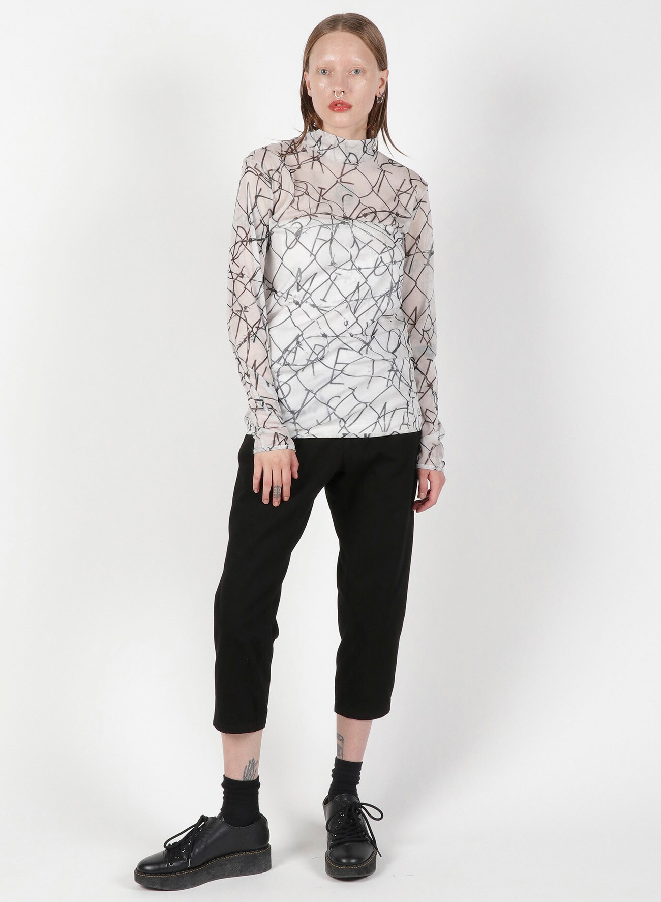 Wire Mesh Print High Neck T