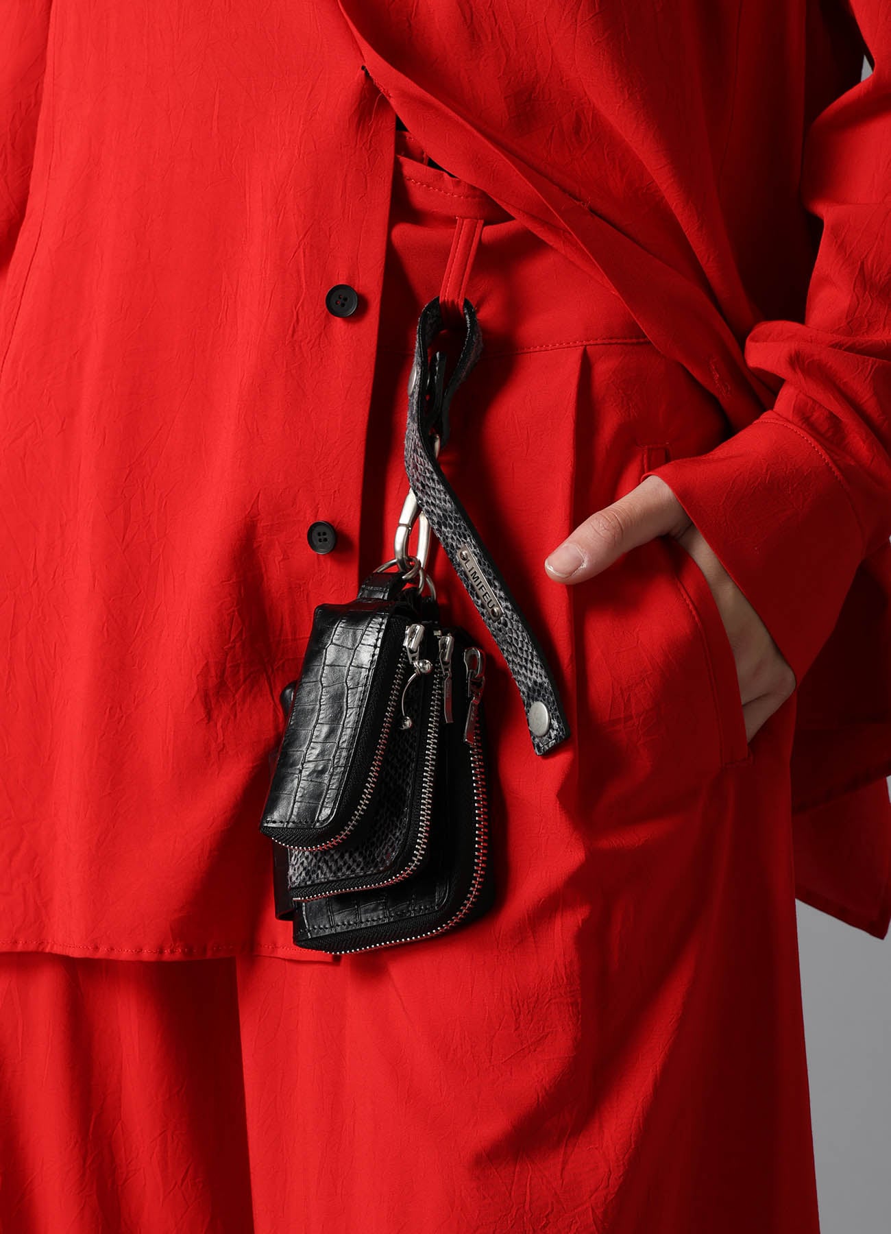 CROC+ SNAKE EMBOSSED LEATHER  3LAYERS POUCH