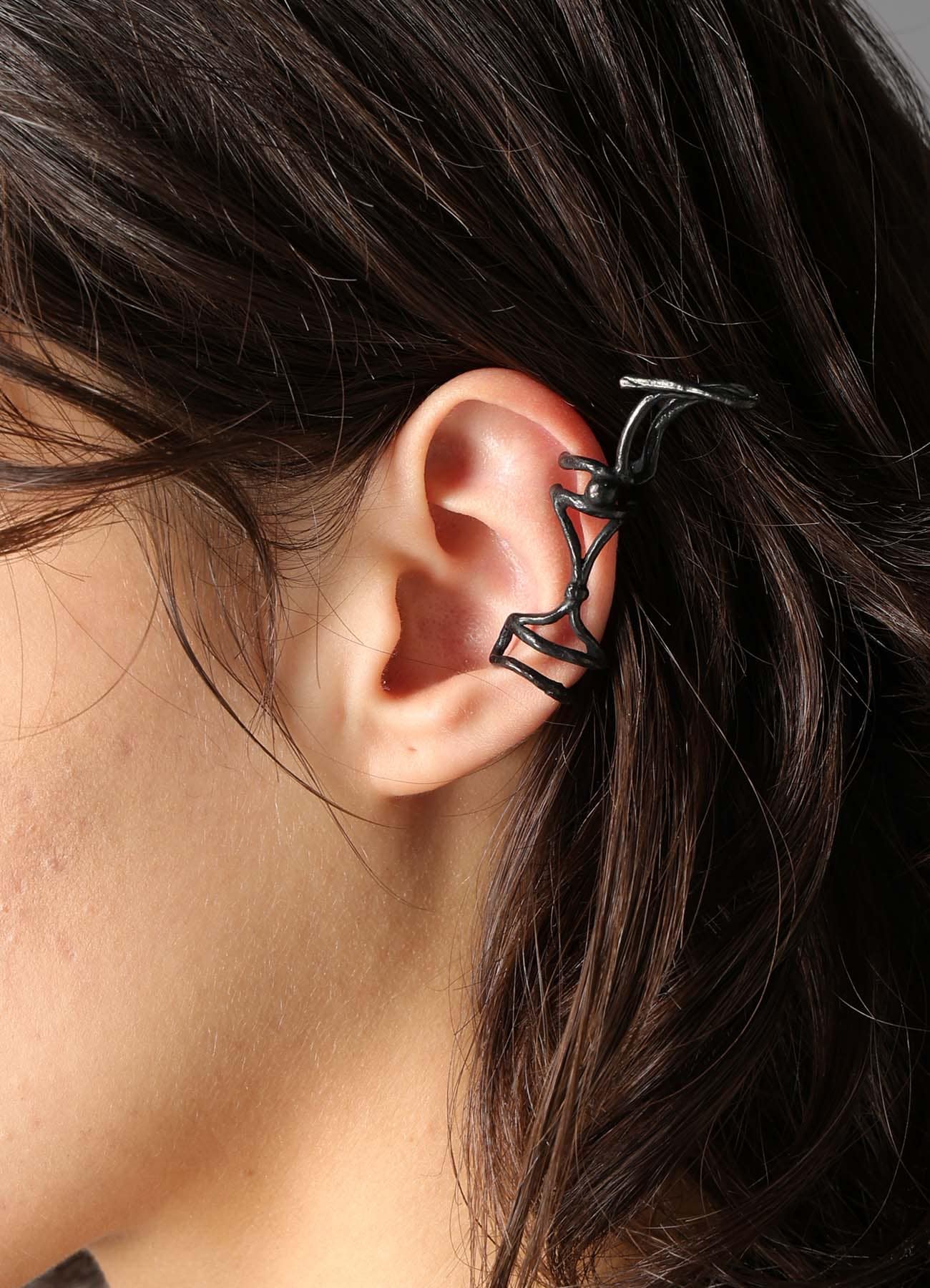 LINE TATTOO EAR CUFF B