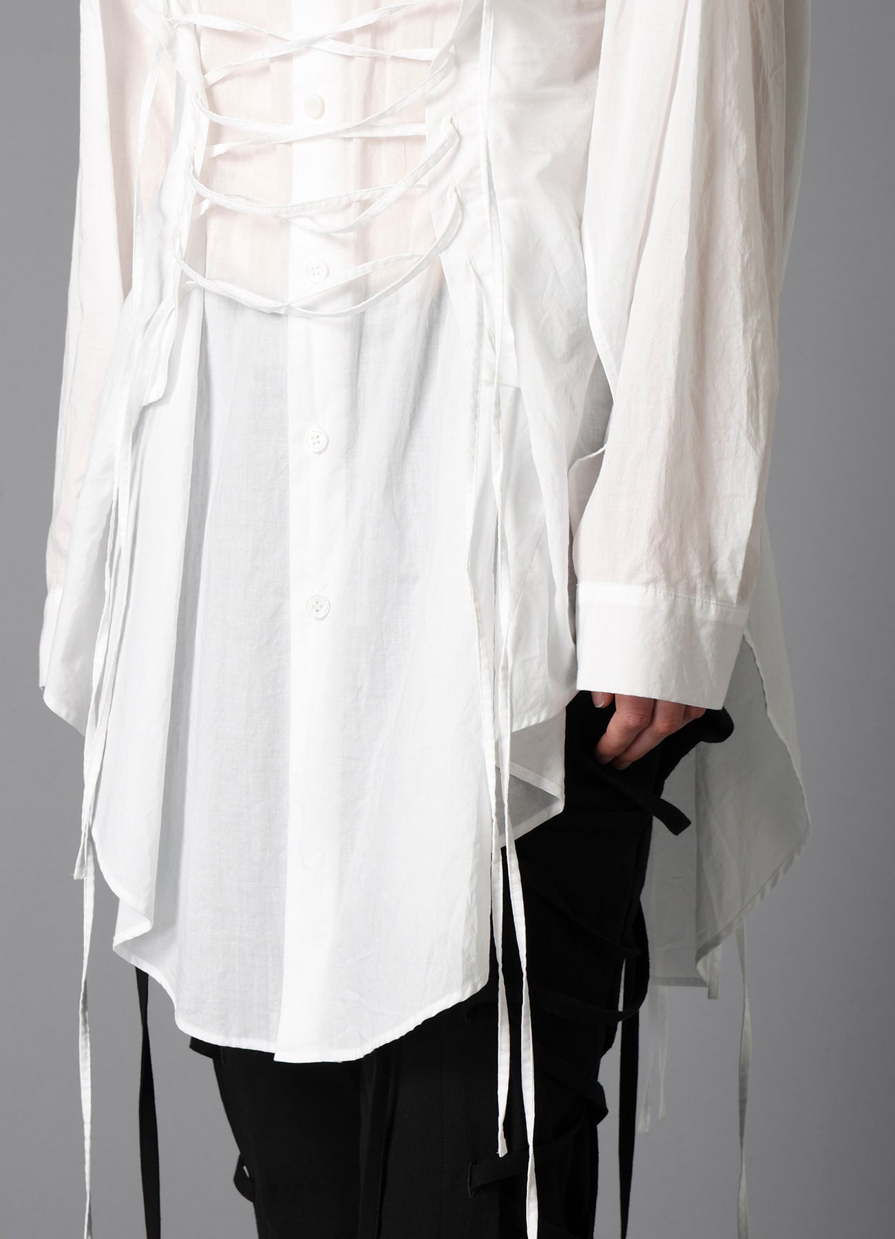 60/- LAWN LACE UP BLOUSE