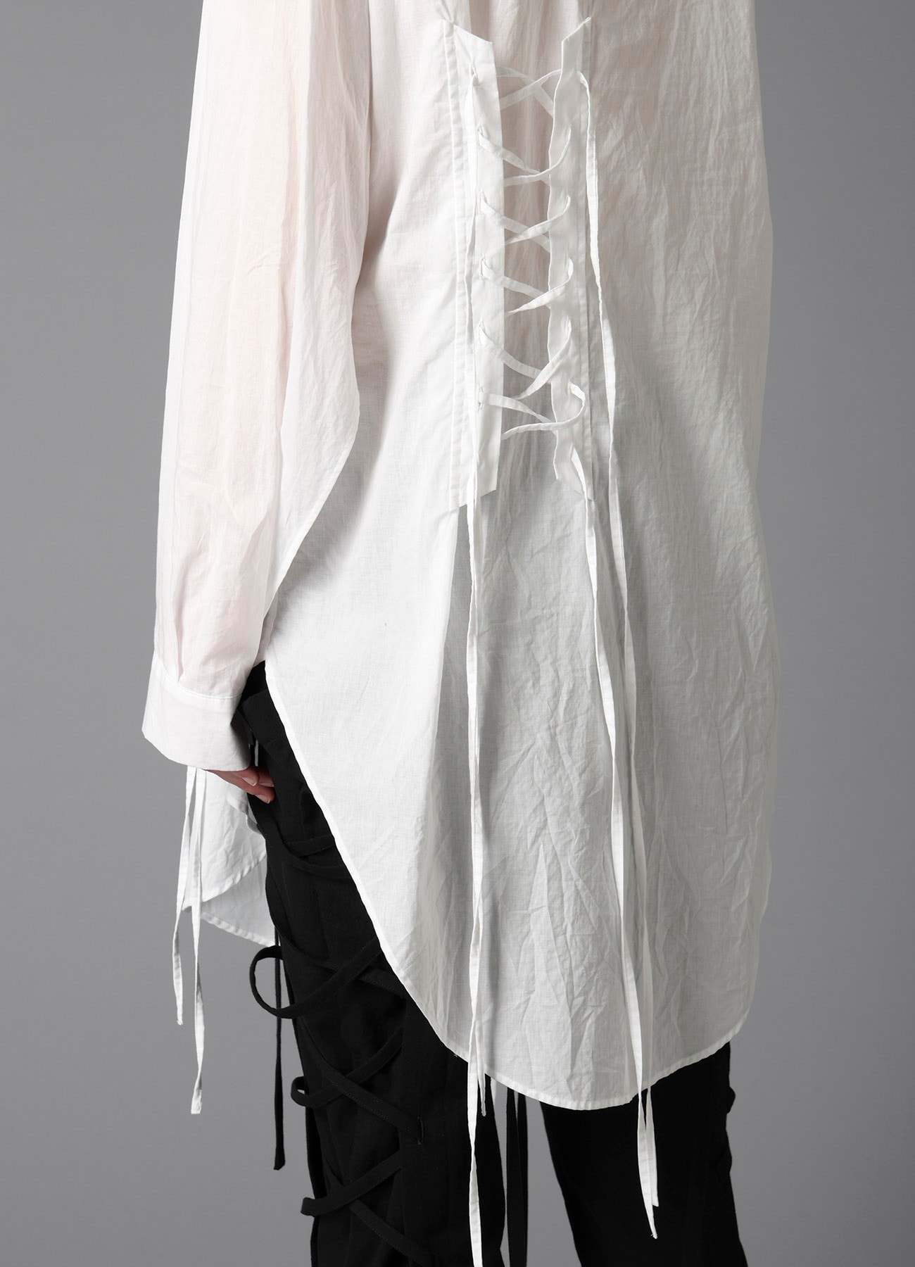 60/- LAWN LACE UP BLOUSE