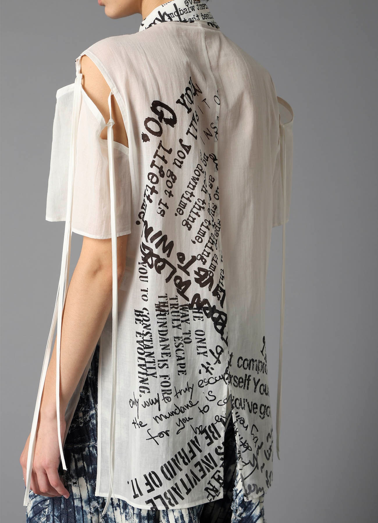 MESSAGES PT STRINGS BLOUSE B