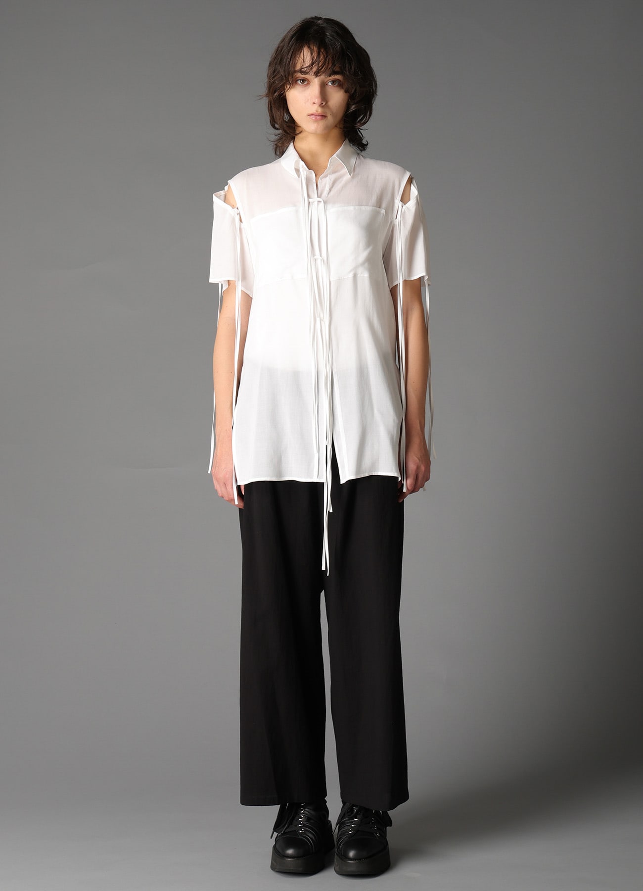 SOFT LAWN STRINGS BLOUSE B