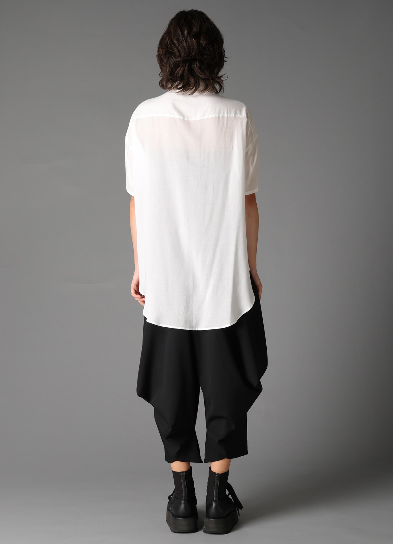 SOFT LAWN PLACKET FRONT BLOUSE