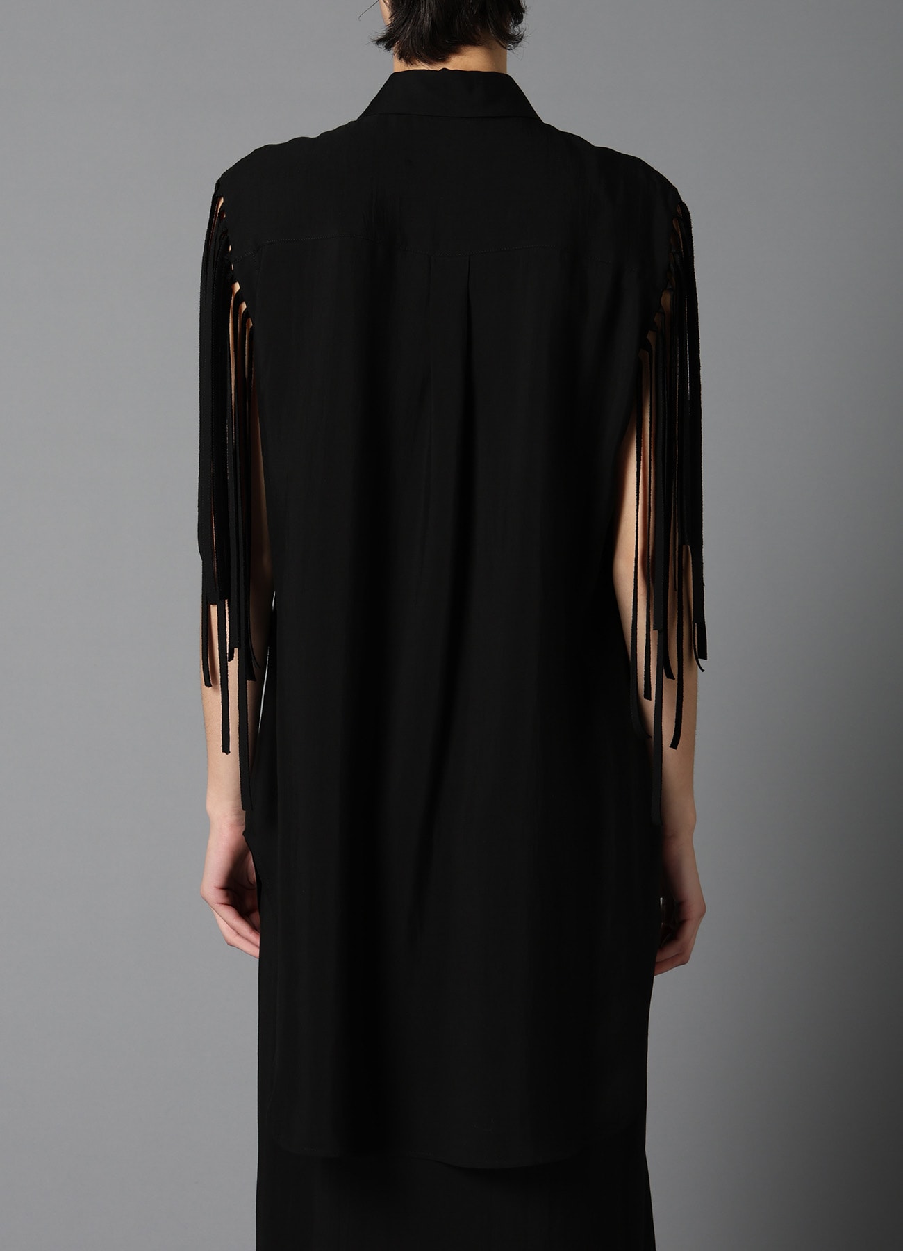 HIGH TWISTED GABARDINE FRINGE BLOUSE
