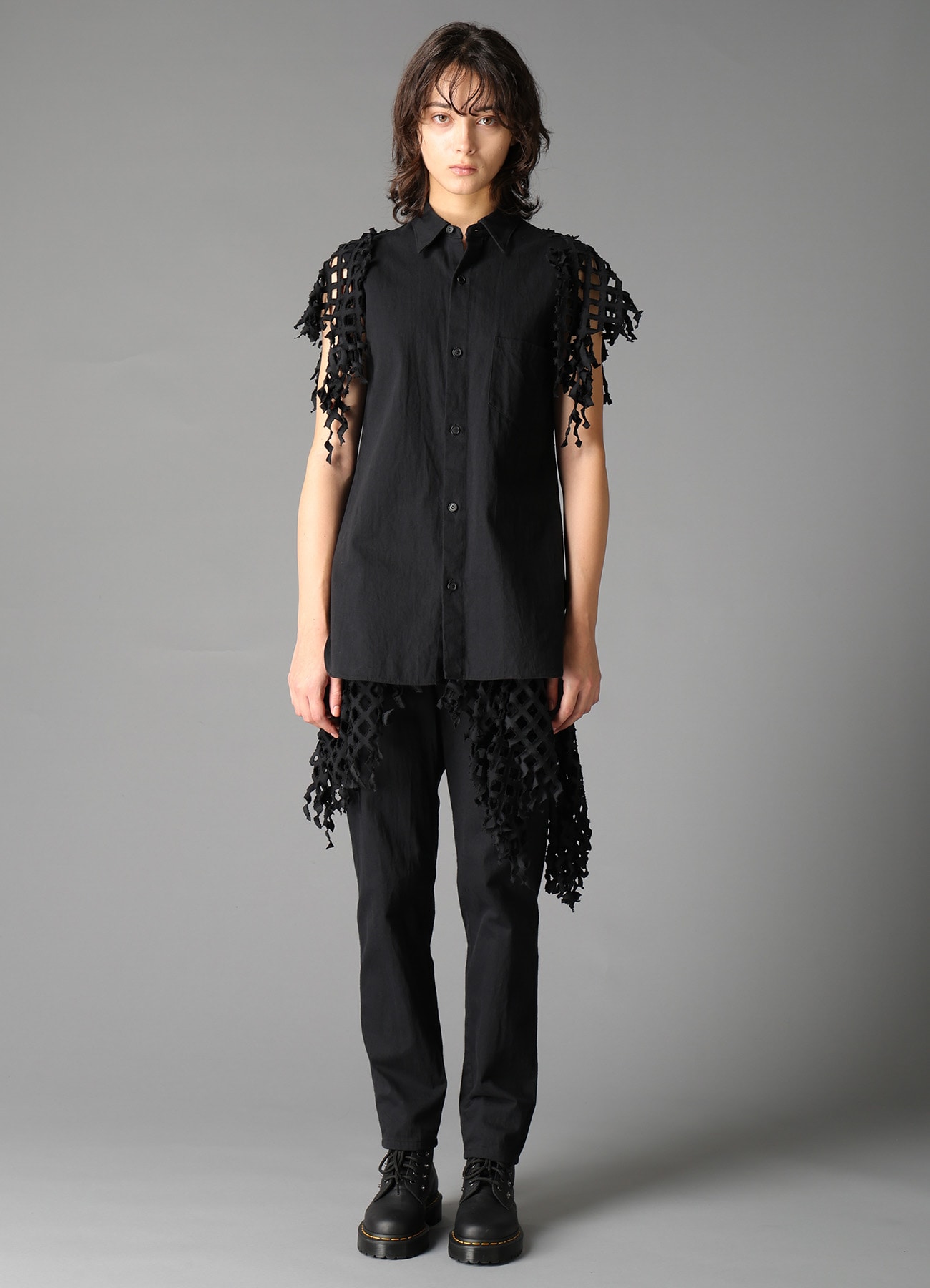 BLACK DENIM DESIGNED SLEEVE BLOUSE B