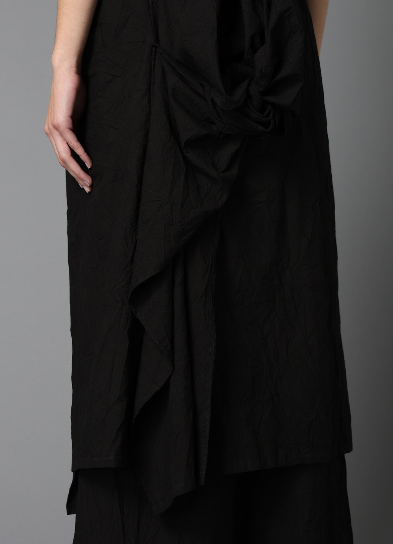 WRINKLED TYPEWRITER B TWIST DRESS