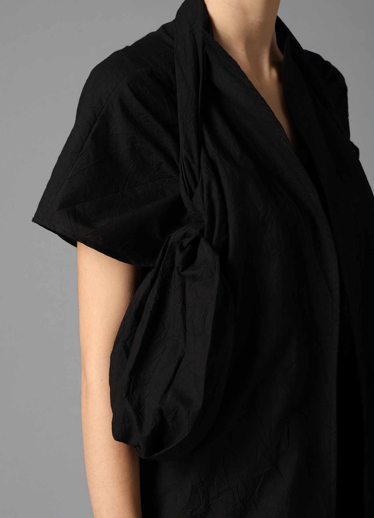 WRINKLED TYPEWRITER B TWIST DRESS