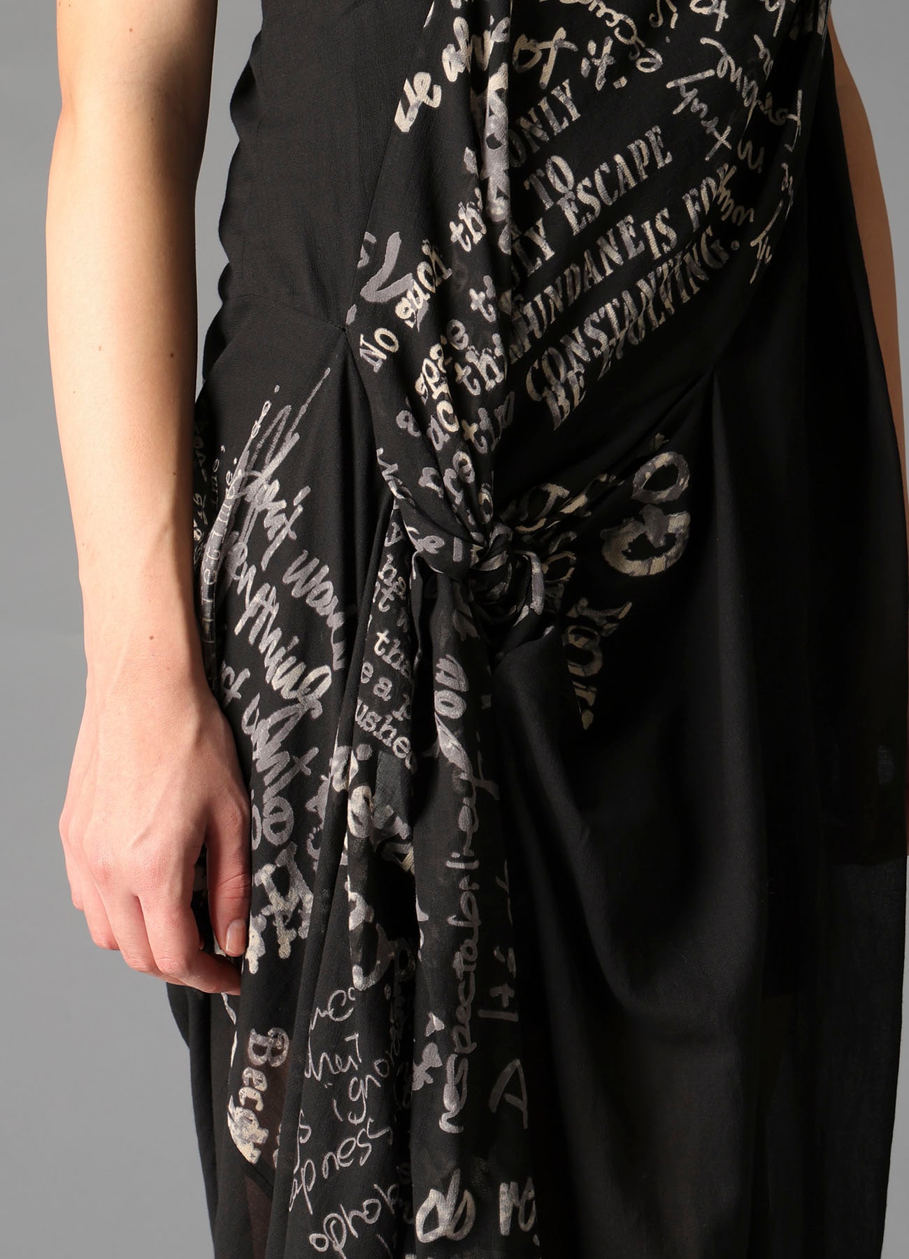 MESSAGES PT TWISTED DRESS B