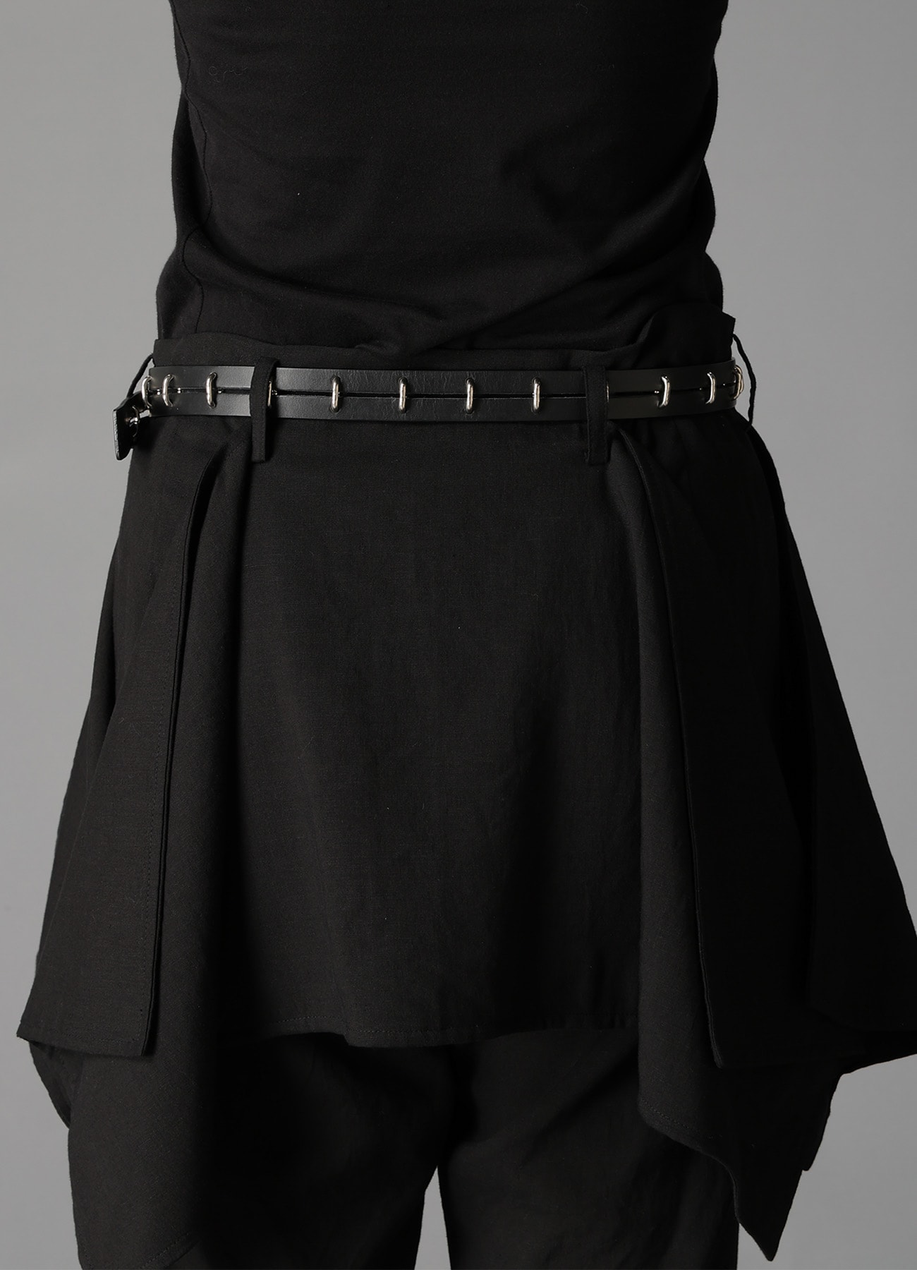 DRY LEATHER CENTER-CUT BELT(S Black): LIMI feu｜THE SHOP YOHJI