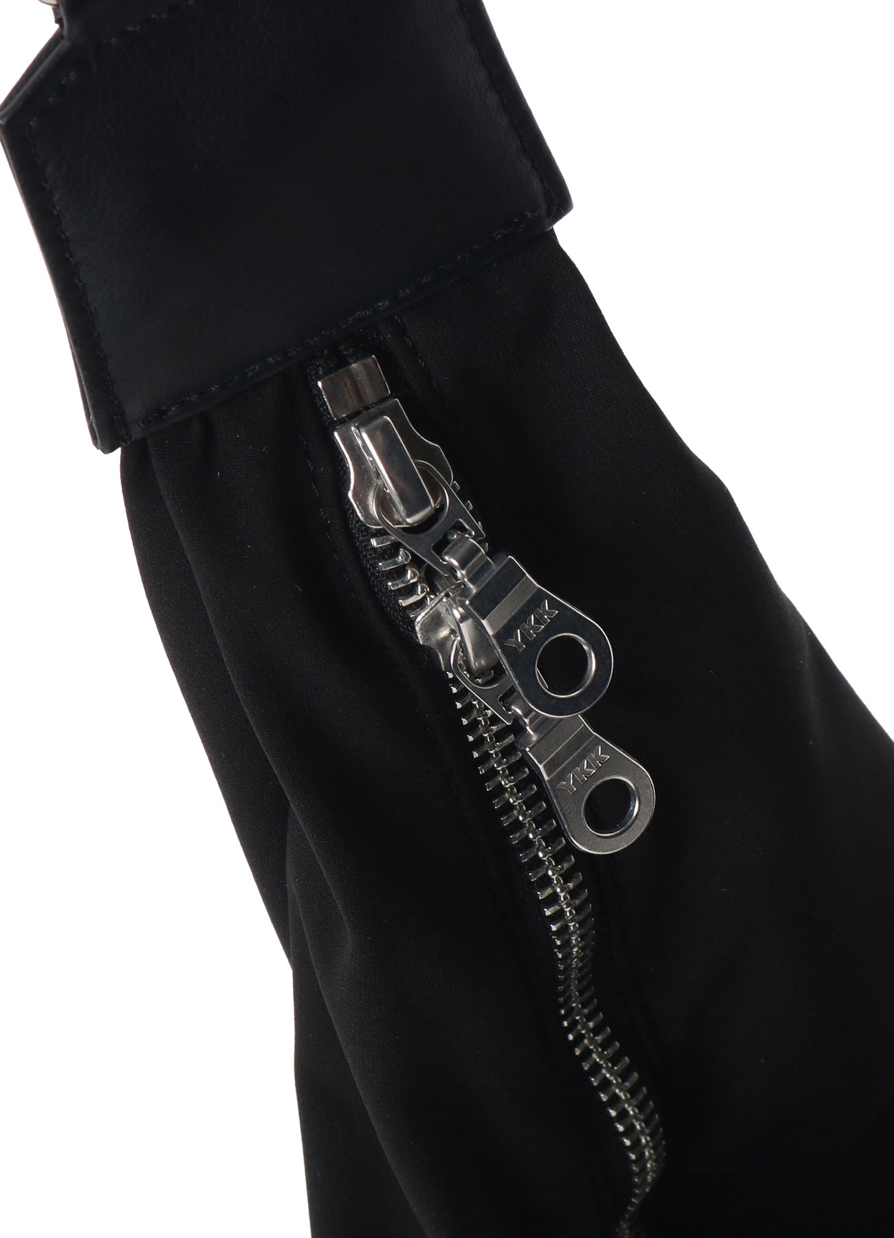 GLOVE LEATHER  SATURN BELT SHOULDER BAG