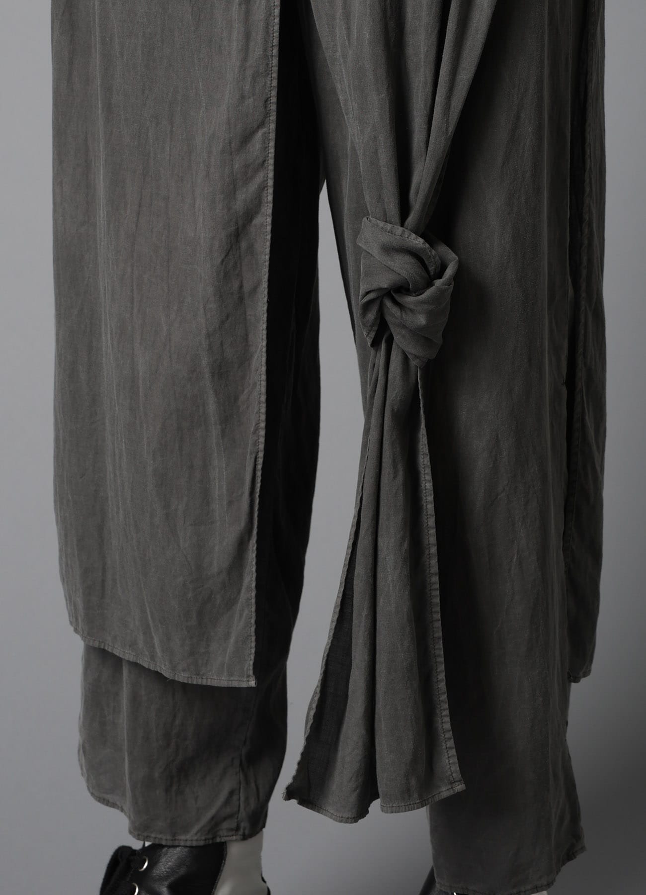 GARMENT-DYED LAWN DOUBLE FRONT LONG JACKET