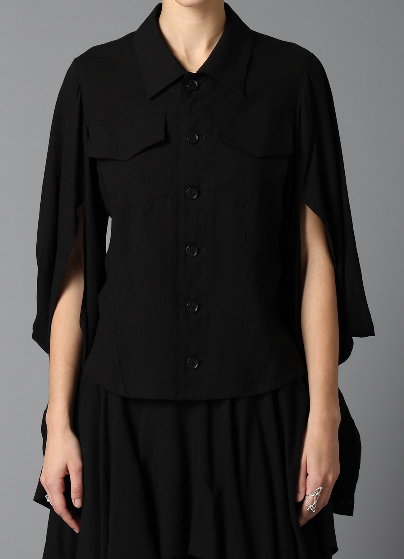 CELLULOSE/ LINEN LAWN DESIGNED SLEEVE JACKET A