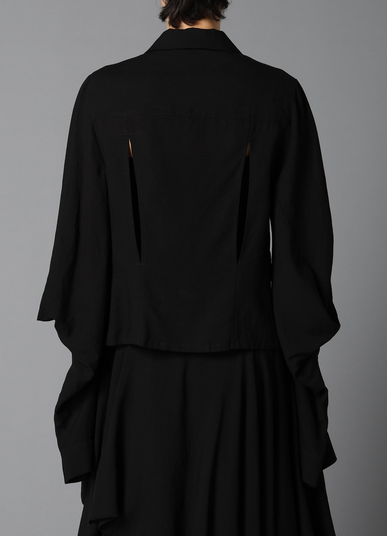 CELLULOSE/ LINEN LAWN DESIGNED SLEEVE JACKET A