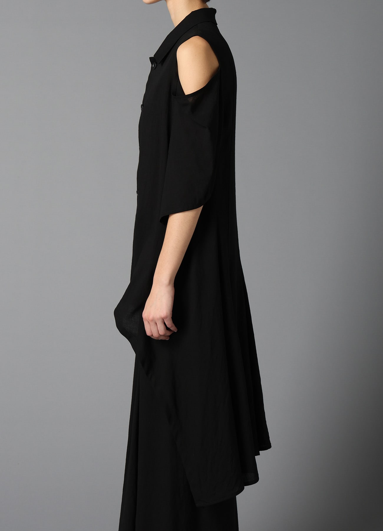 CELLULOSE/ LINEN LAWN OPEN SHOULDER LONG JACKET