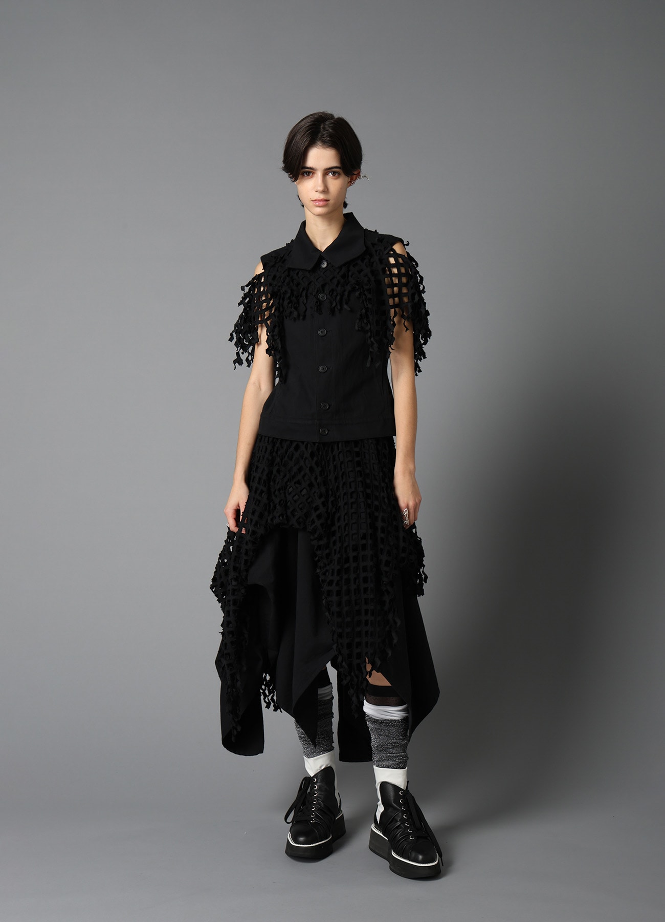 BLACK DENIM DESIGNED PANEL JACKET