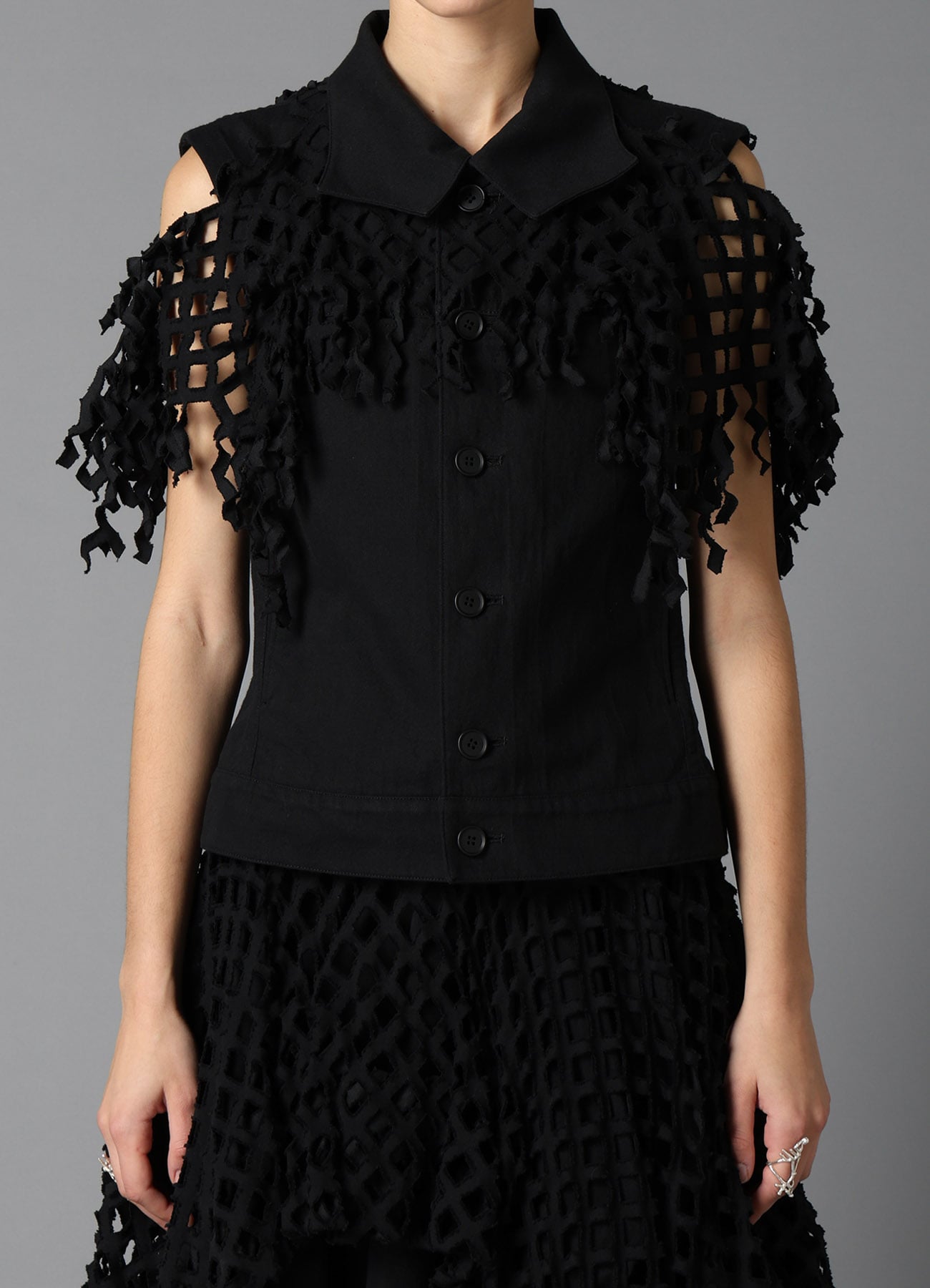 BLACK DENIM DESIGNED PANEL JACKET