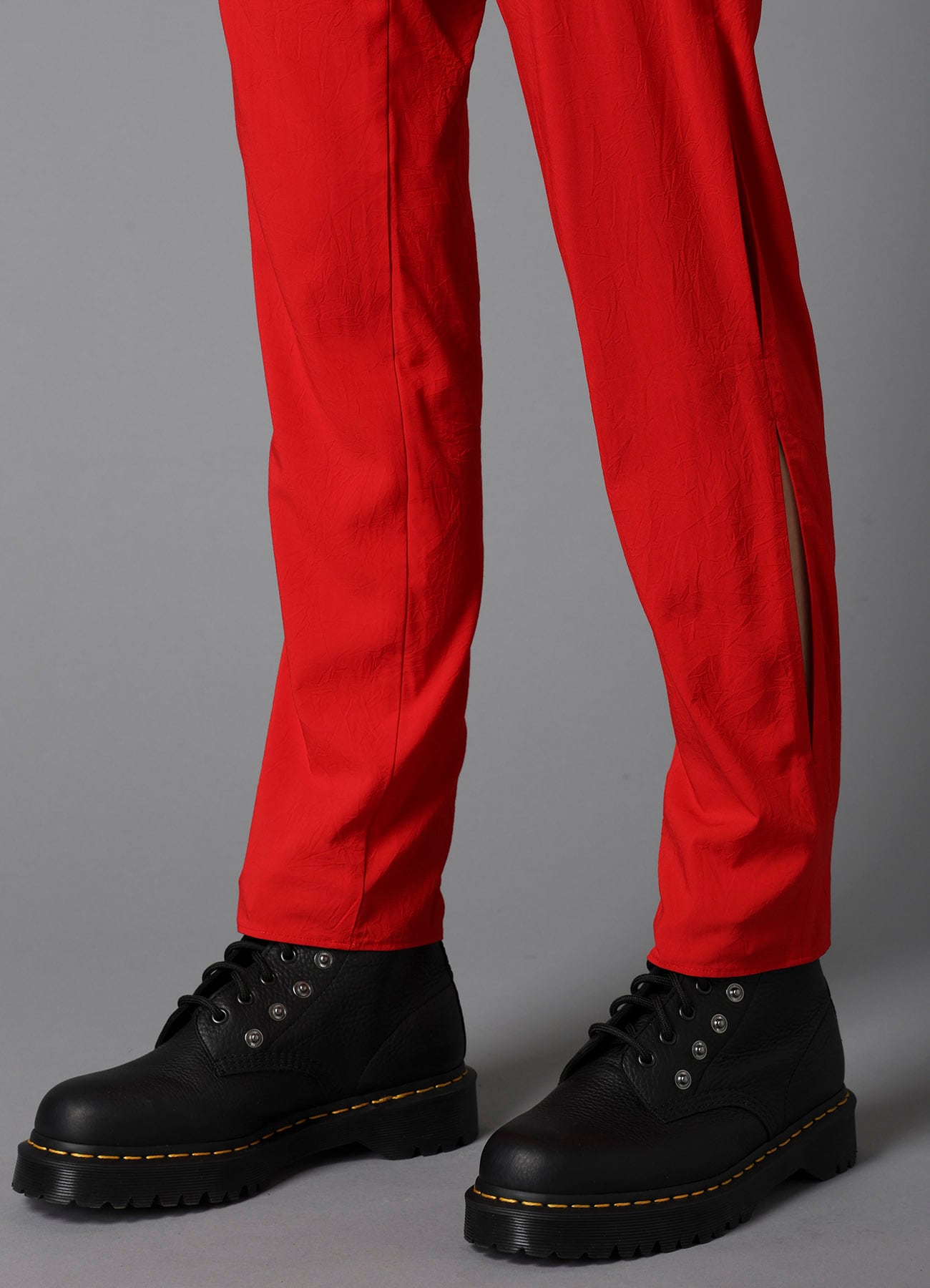 RY/ WRINKLED LAWN SLIT SLIM PANTS
