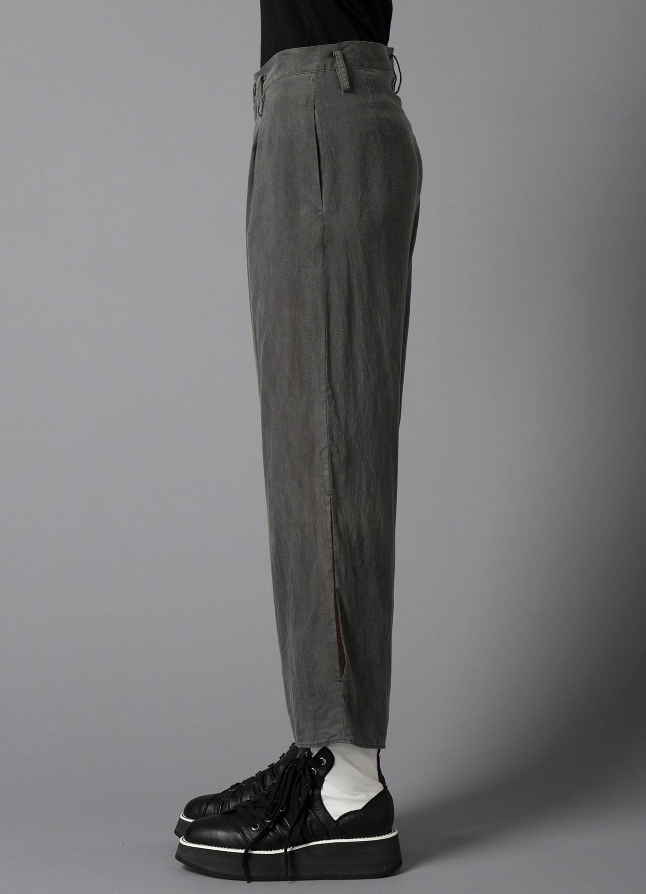 GARMENT-DYED LAWN SLIT PANTS