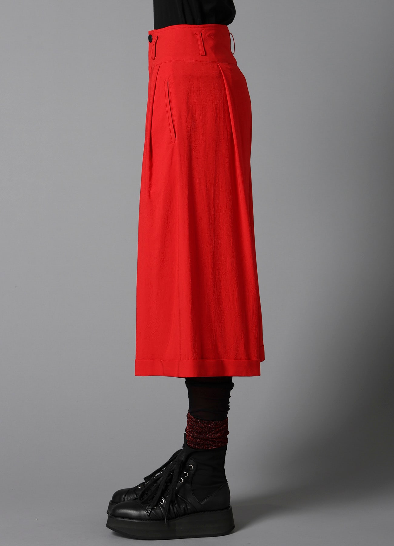 RY/ WRINKLED LAWN CROPPED MACKIN PANTS