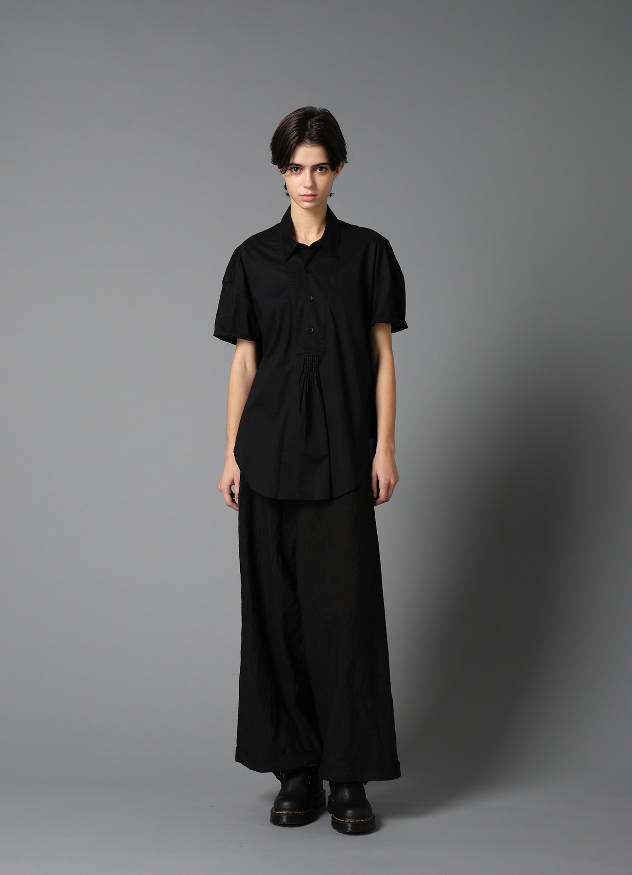 WRINKLED TYPEWRITER MACKIN WIDE PANTS