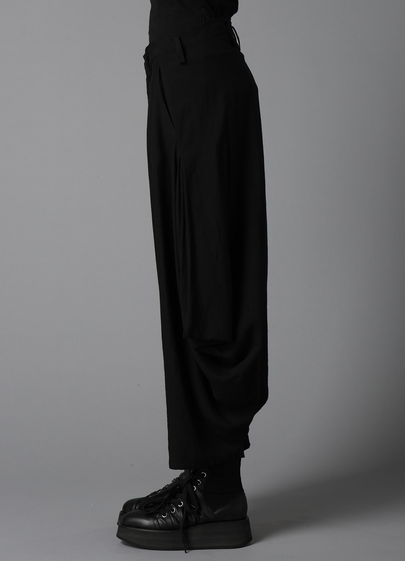 CELLULOSE/ LINEN LAWN BIG TUCK PANTS B