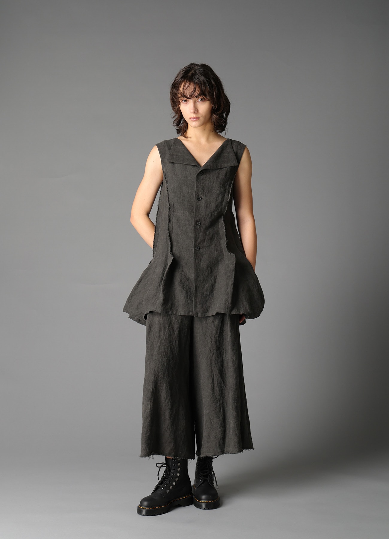 INK DYED LAWN TUCK WIDE PANTS