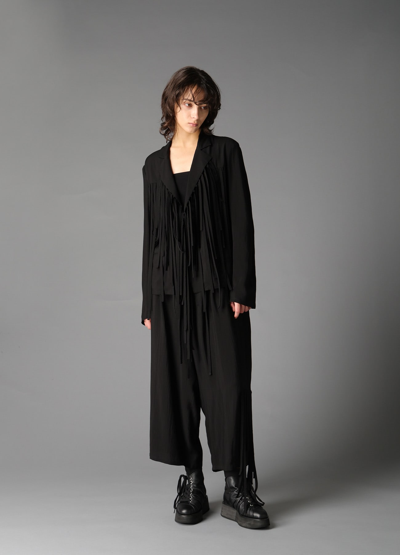 HIGH TWISTED GABARDINE FRINGE PATNS