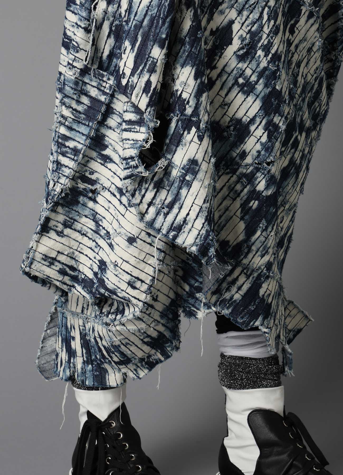 DAMAGED DENIM DRAPED SKIRT