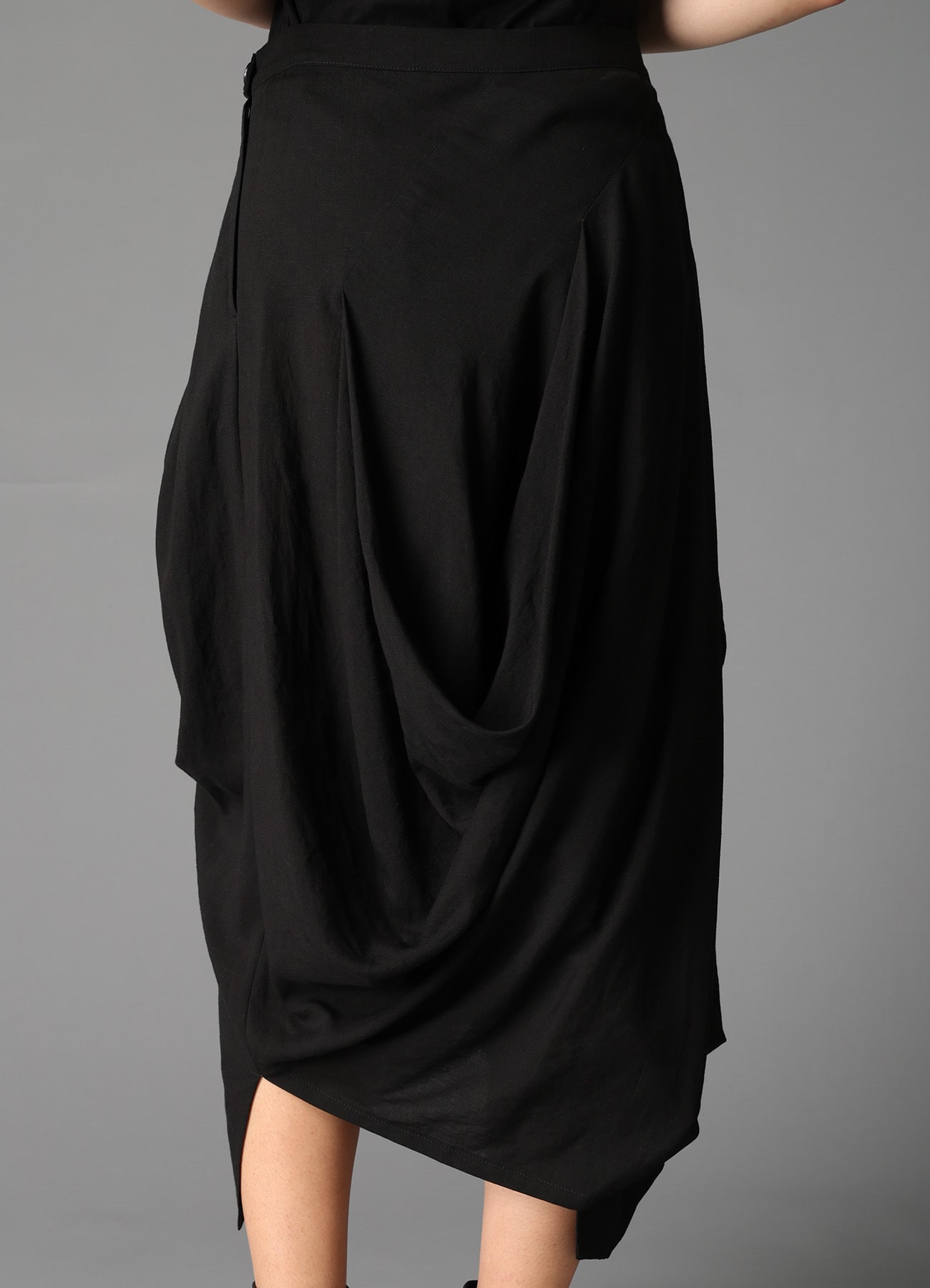 CELLULOSE/ LINEN LAWN DRAPED SKIRT