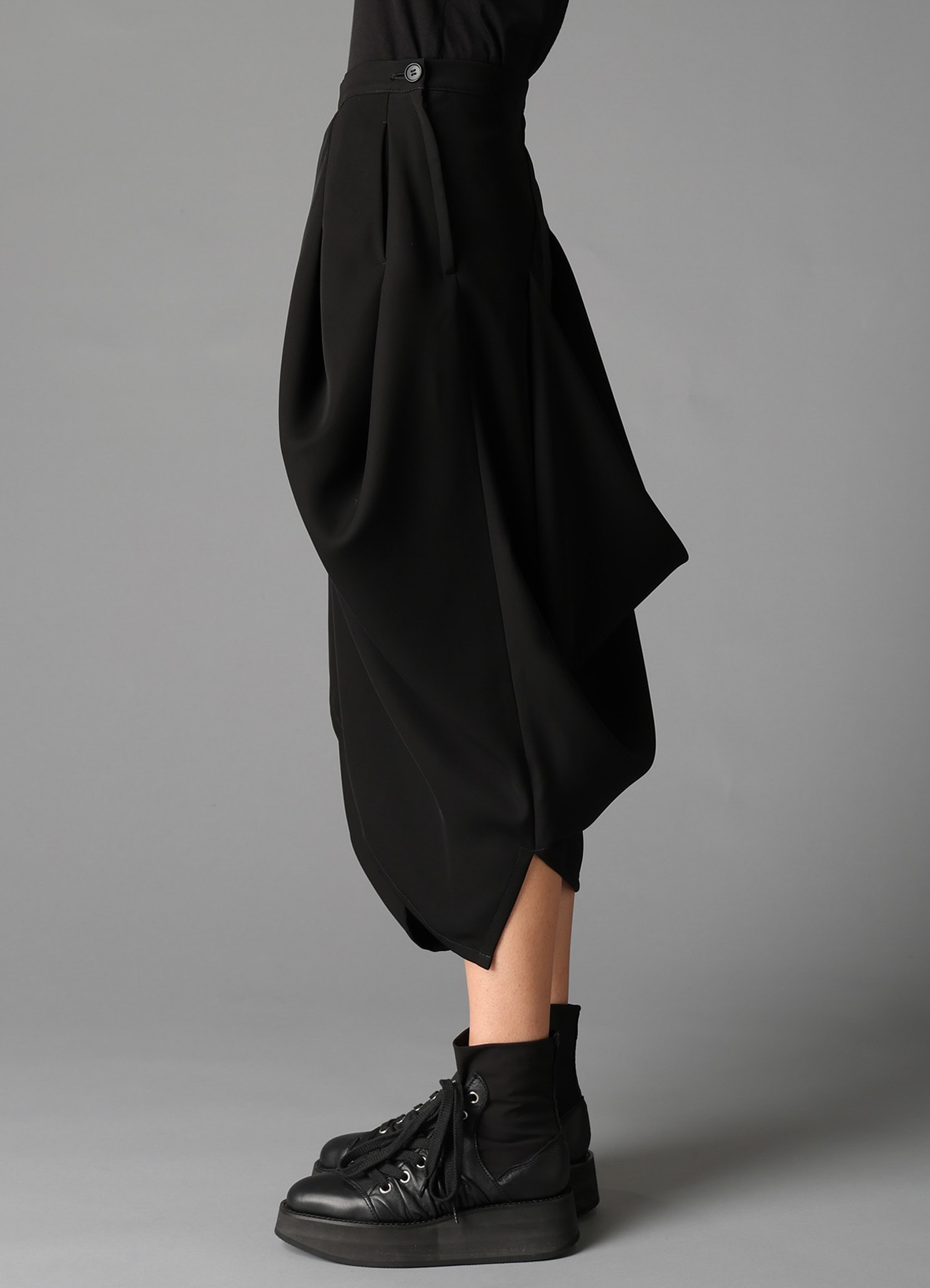 DOUBLE SATIN DRAPING SKIRT