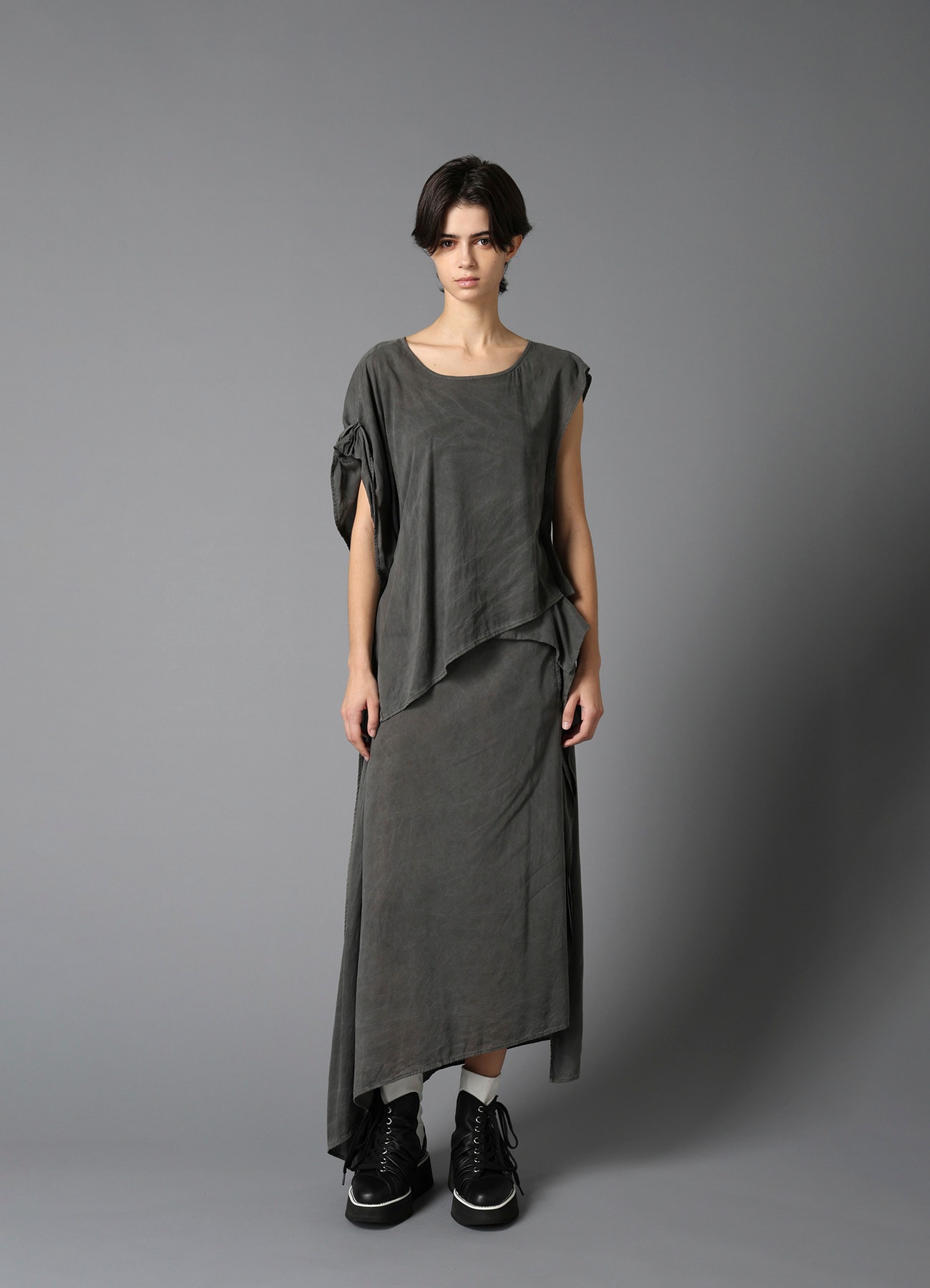 GARMENT-DYED LAWN SQUARE SKIRT A