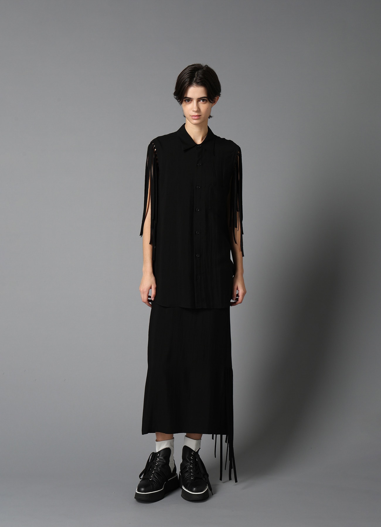 HIGH TWISTED GABARDINE FRINGE SKIRT